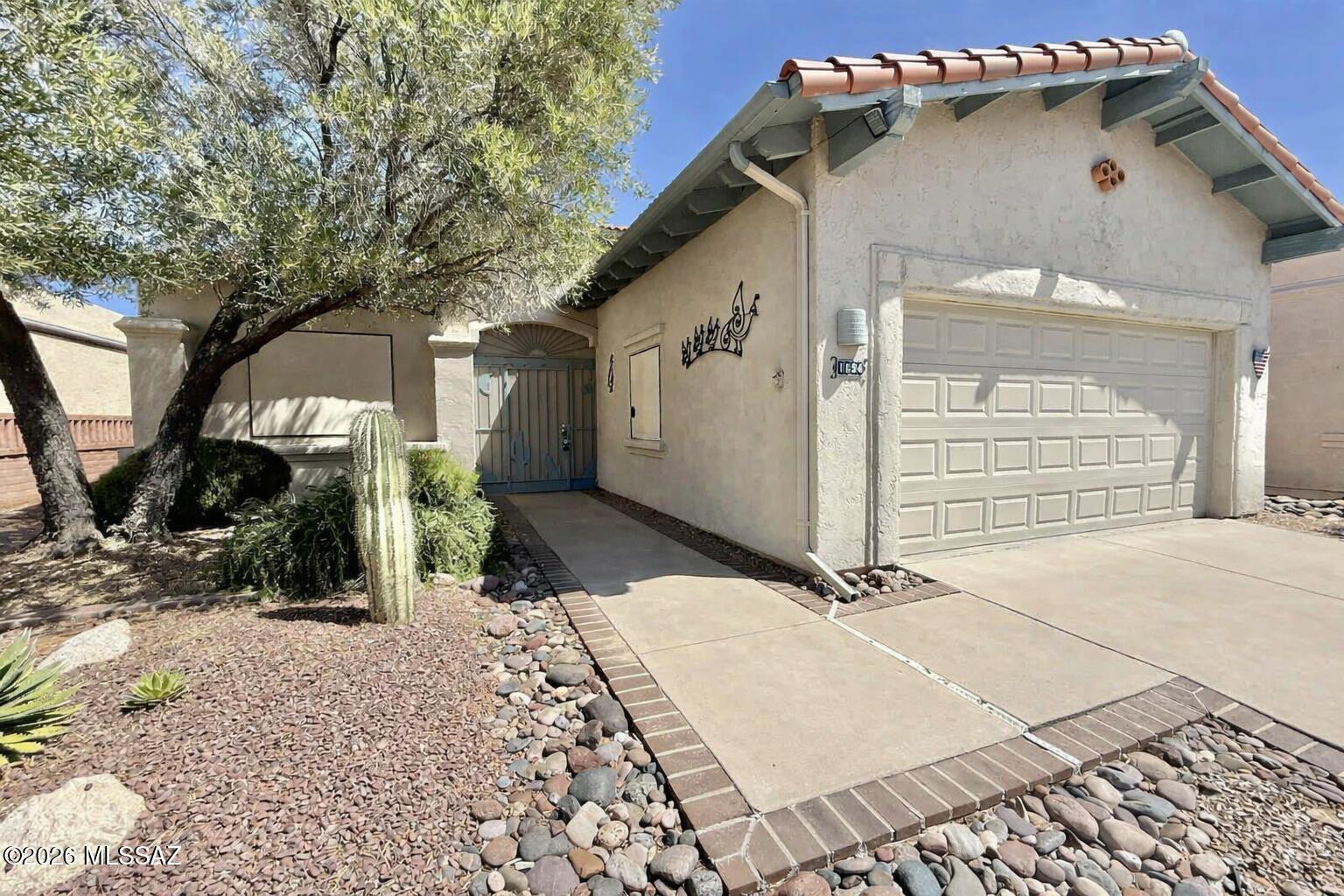 1894 W Amblemorn Drive