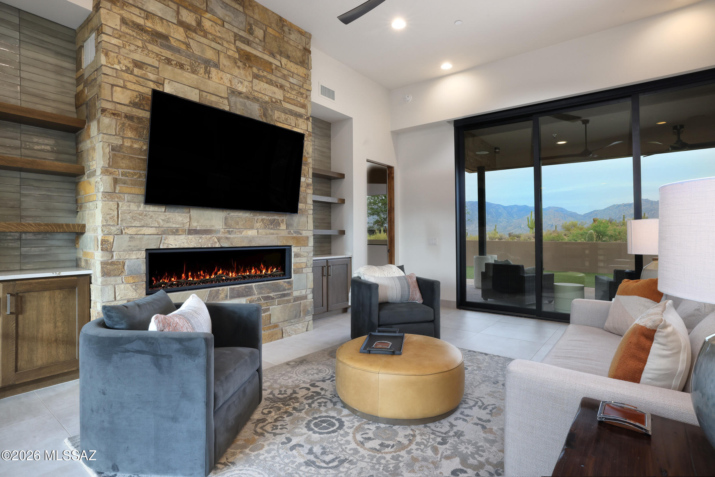 Stone Canyon IV - Residential