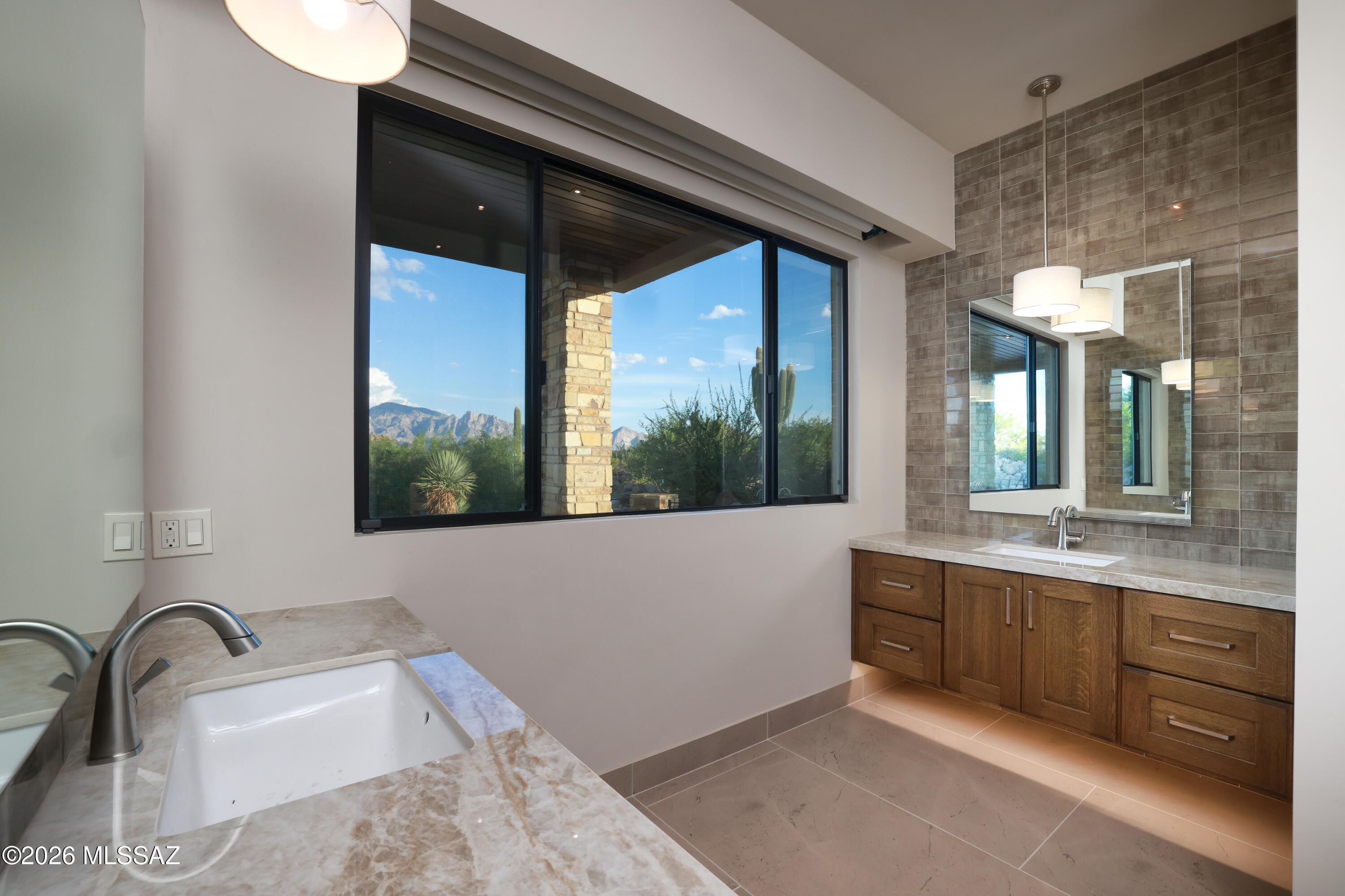 Stone Canyon IV - Residential