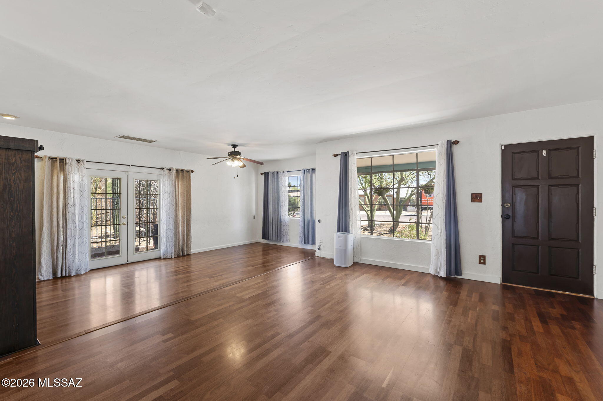 4850 E Paseo Luisa