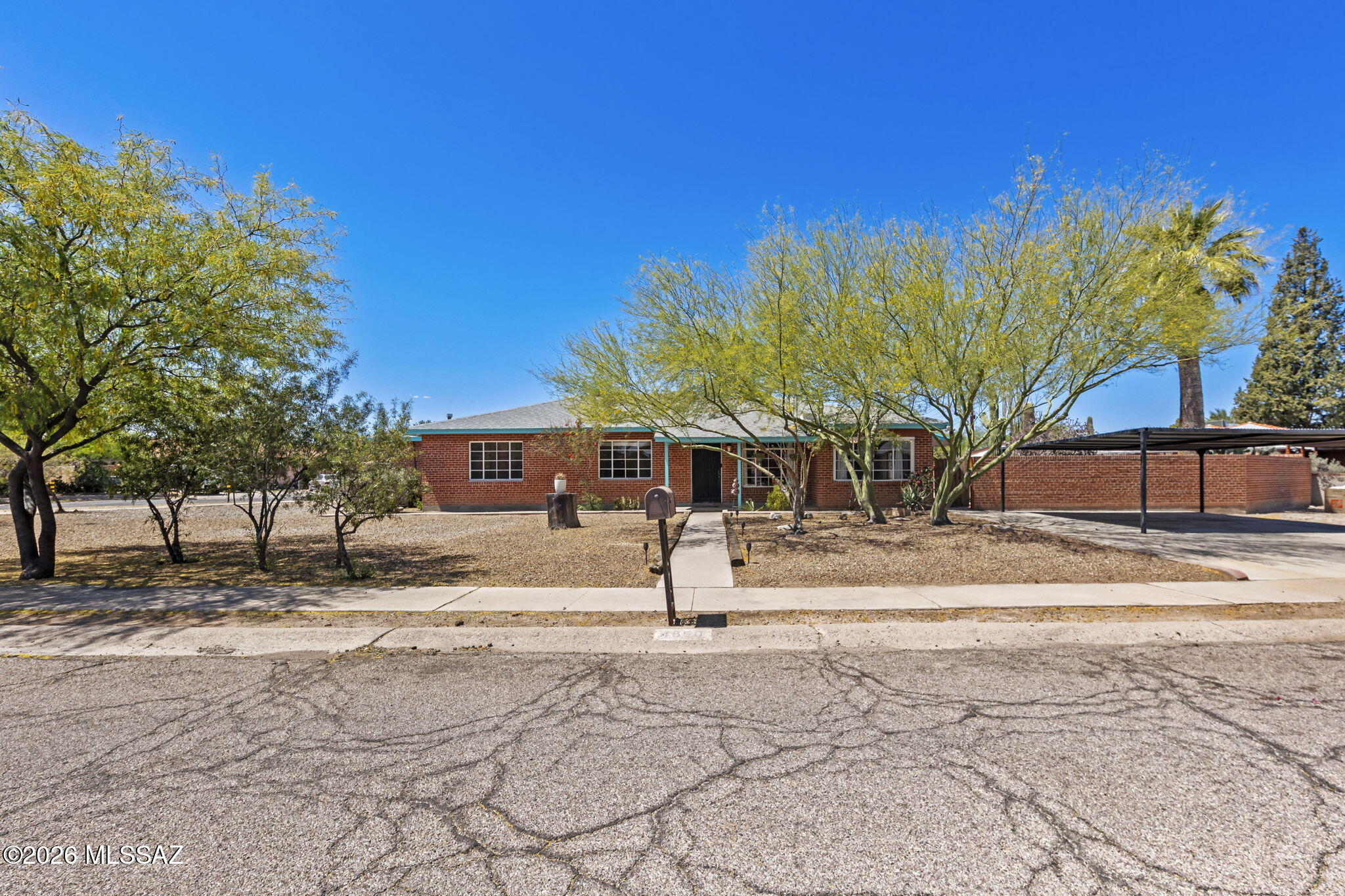 4850 E Paseo Luisa