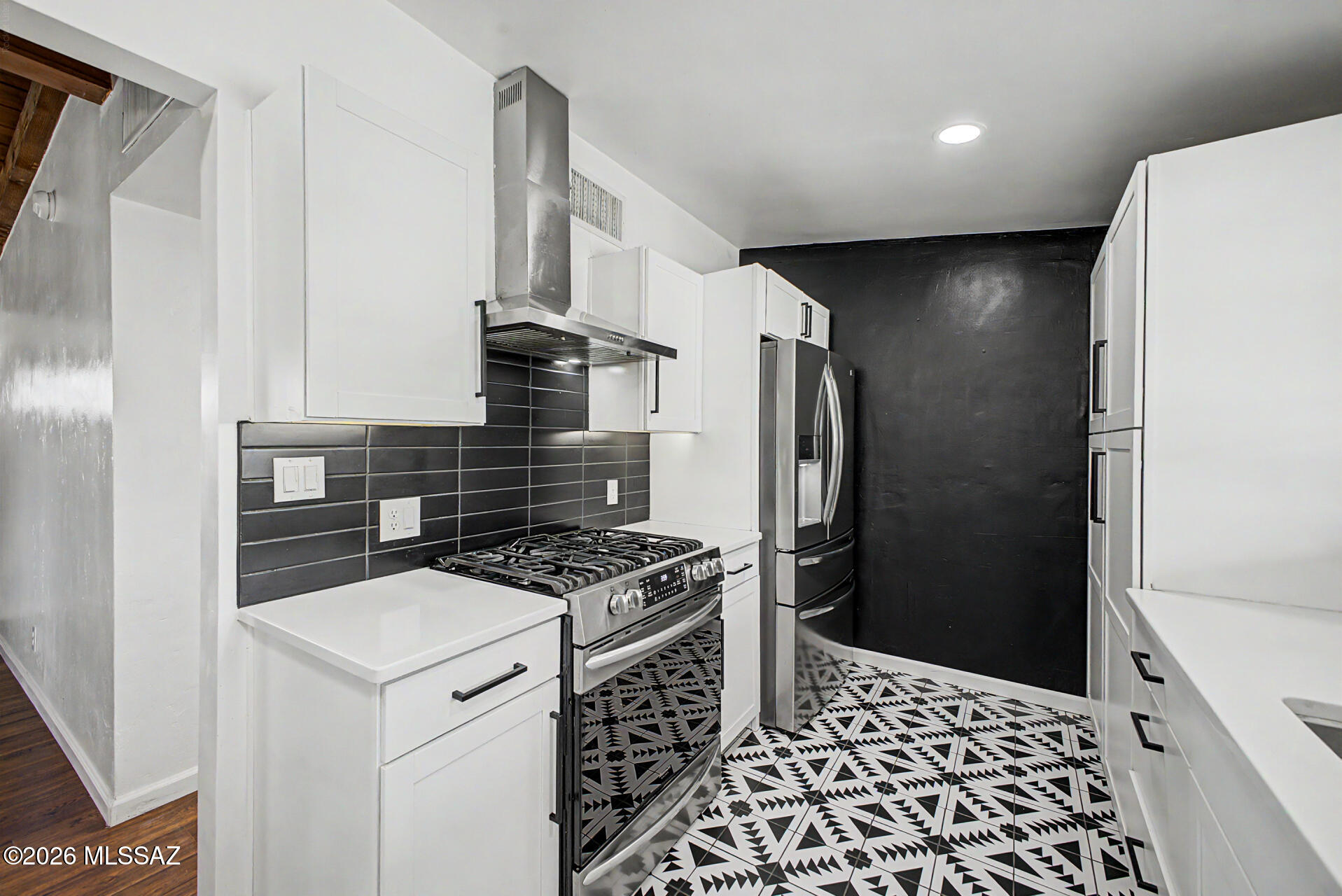 San Fernando Village - Residential