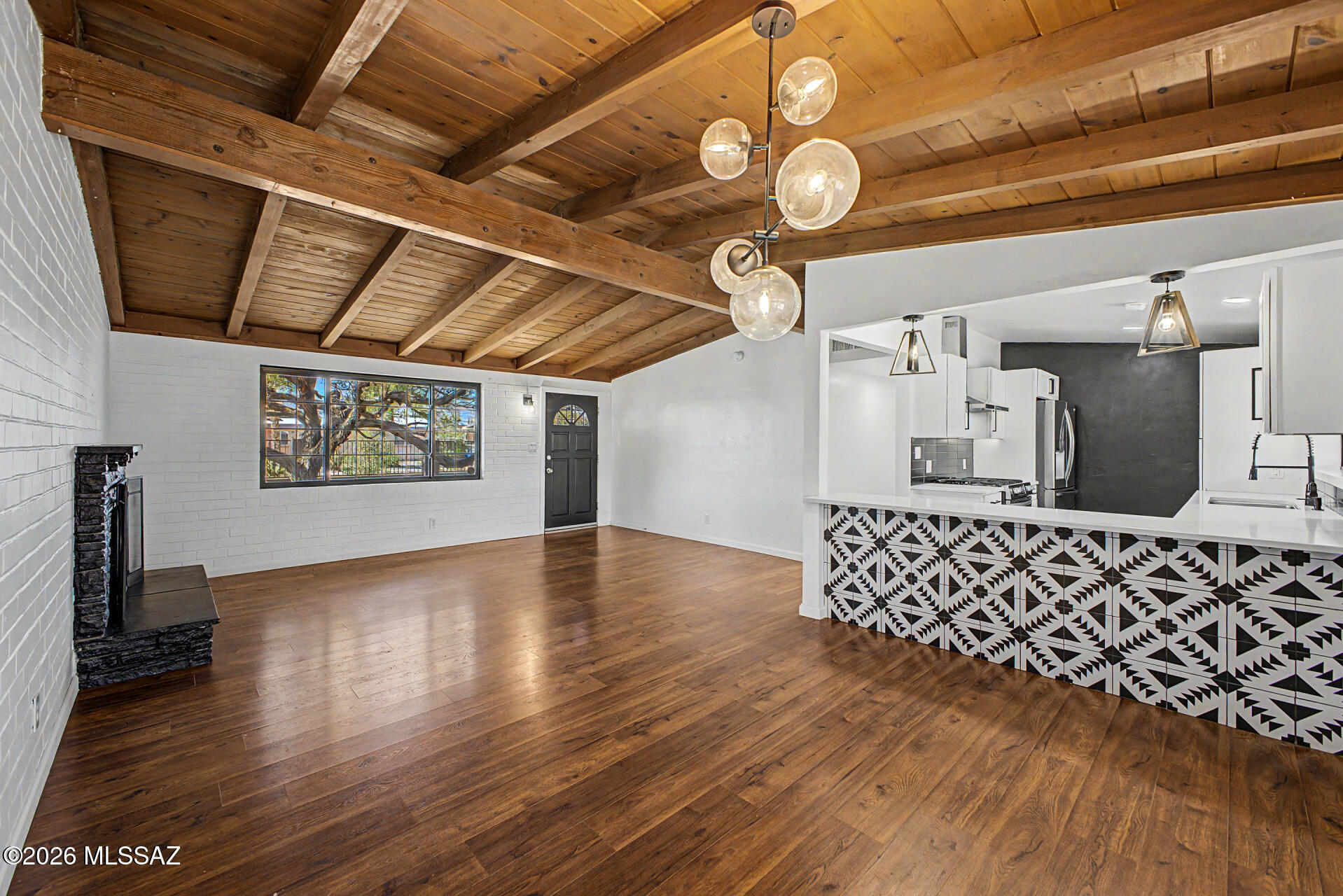 San Fernando Village - Residential