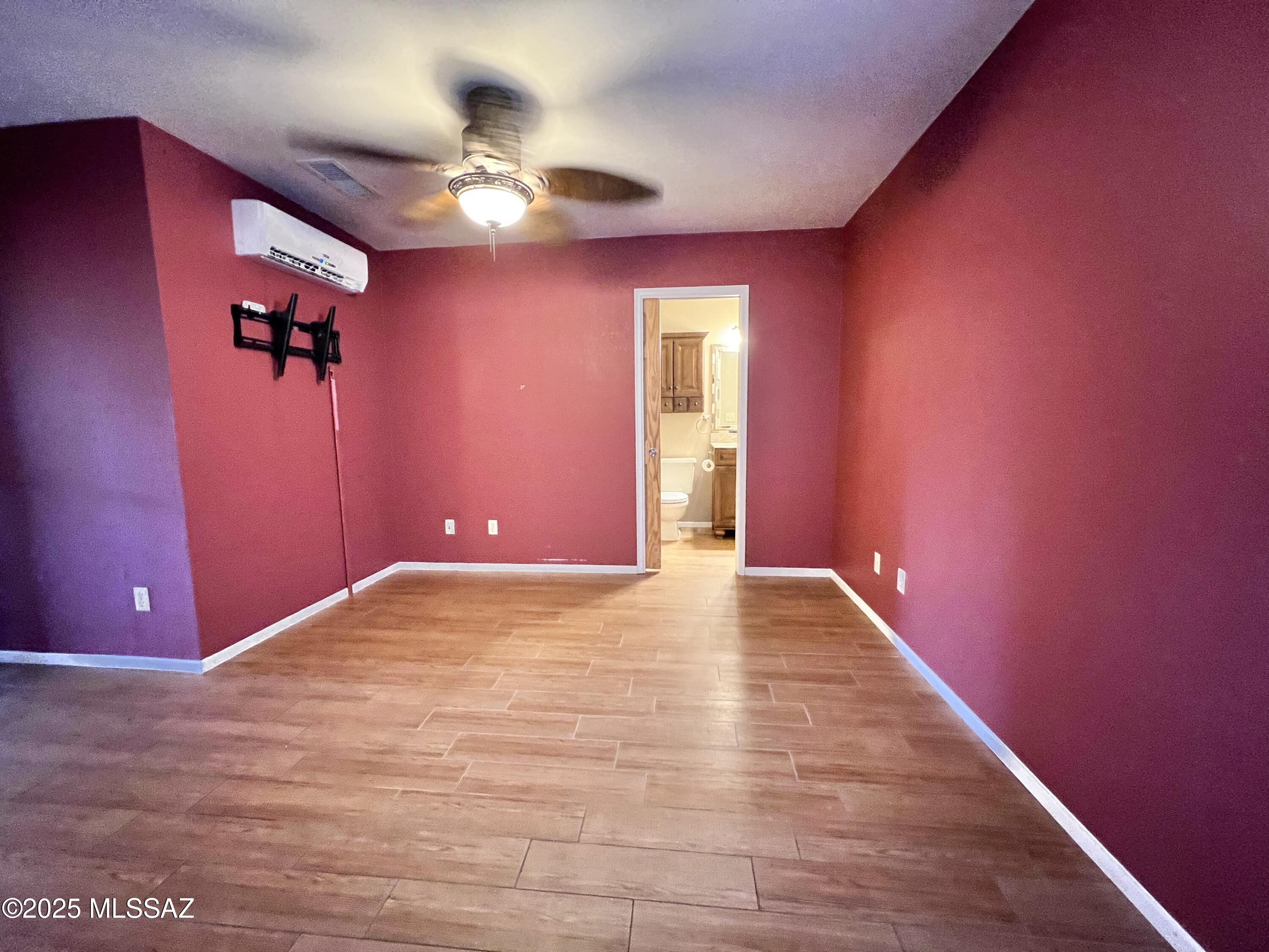 Miramonte Townhomes (1-67) - Residential Lease