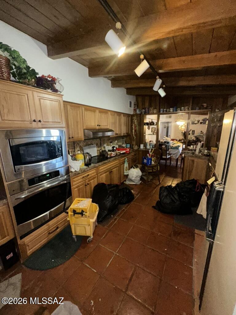 Catalina Village NO.3(1-77) - Residential