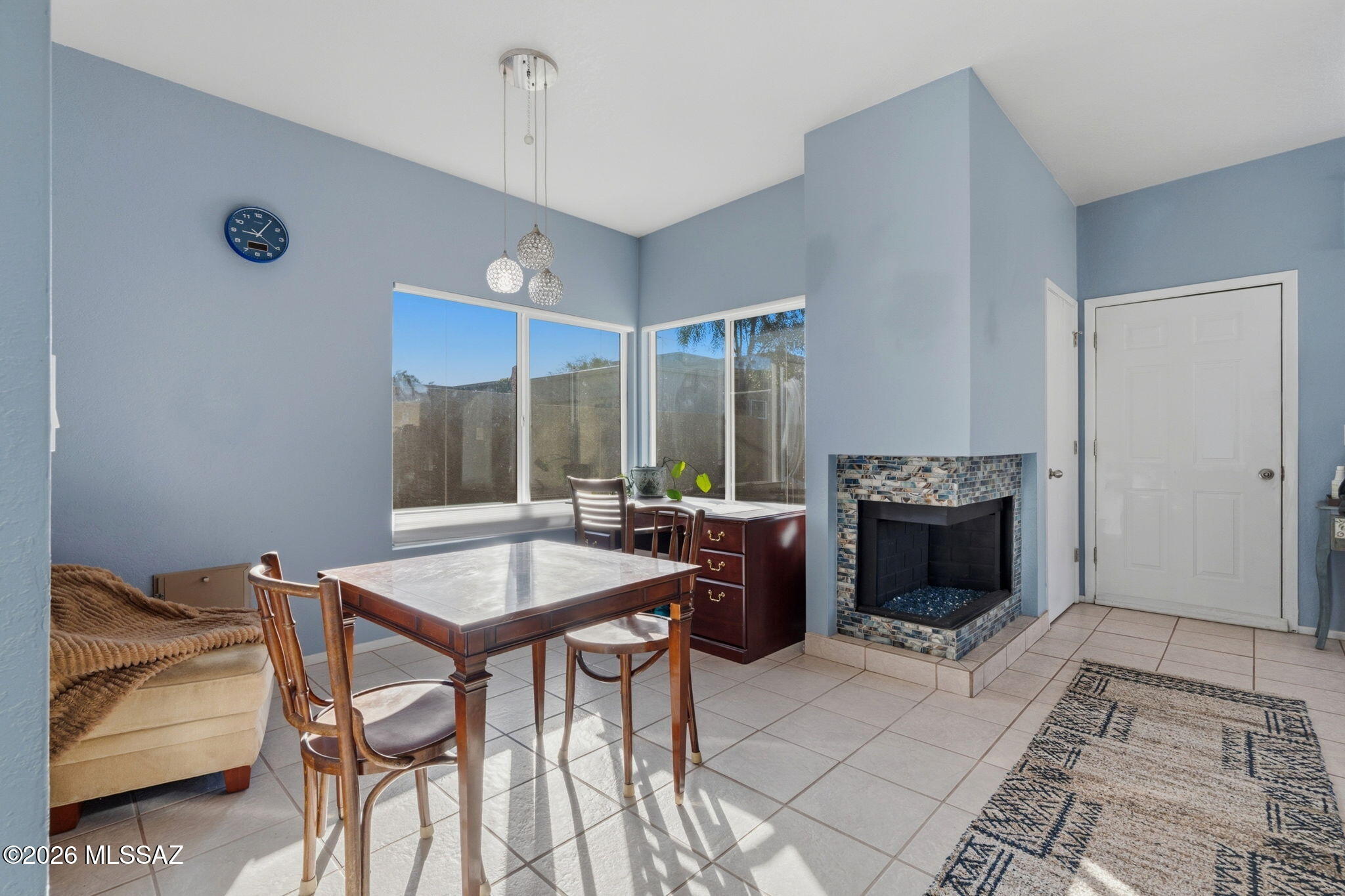 4413 E Bullrush Lane