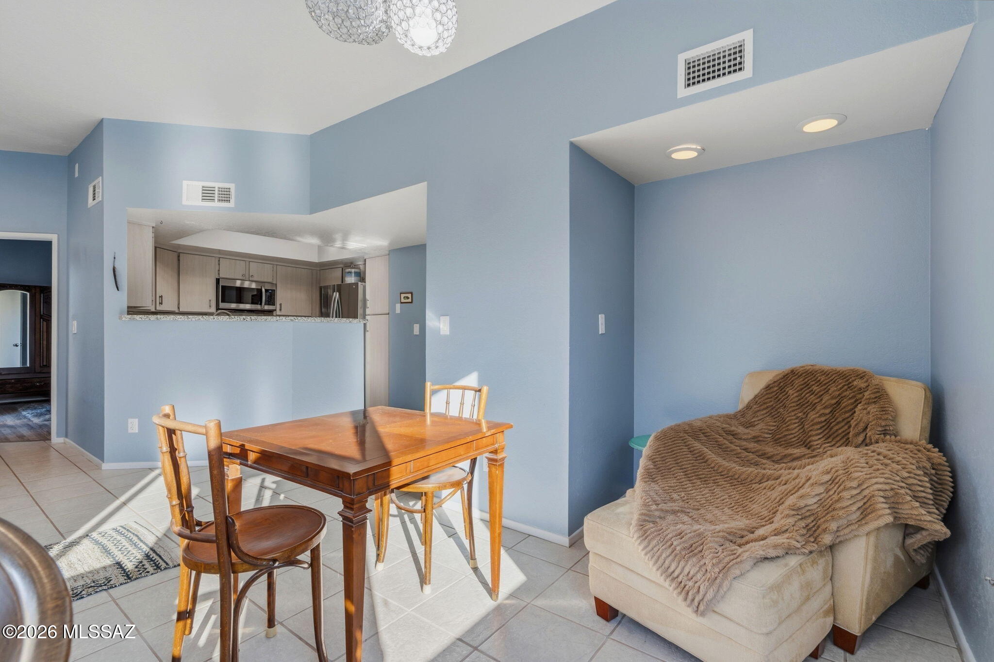 4413 E Bullrush Lane