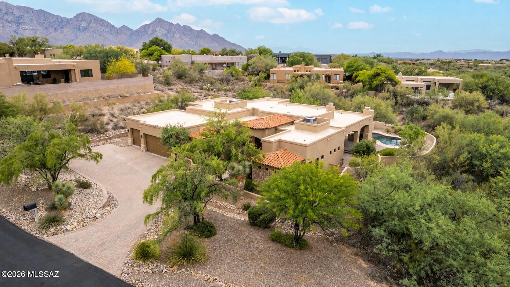 721 W Sedona Ridge Place