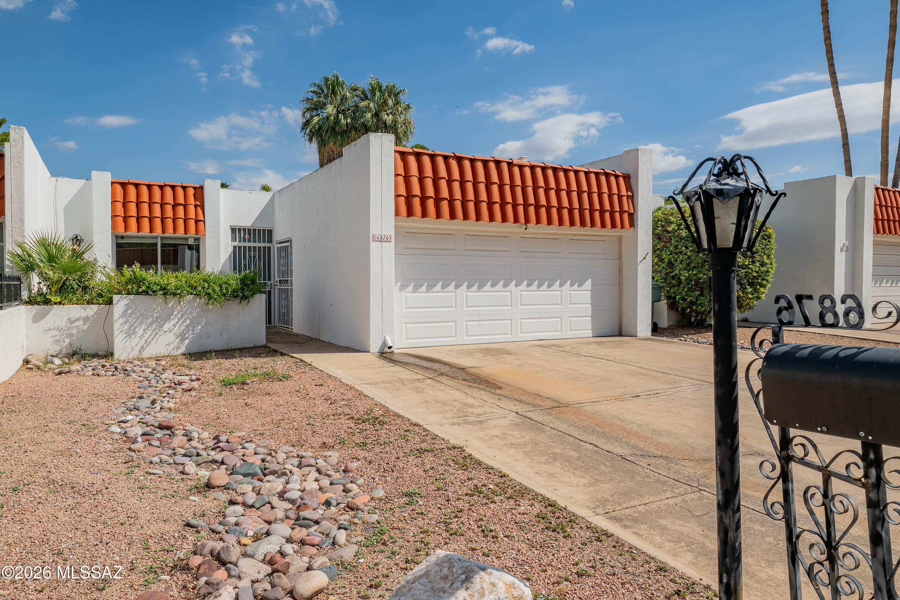 Photo 1 of 36 — 6876 E Calle De Oro, Tucson, AZ 85715