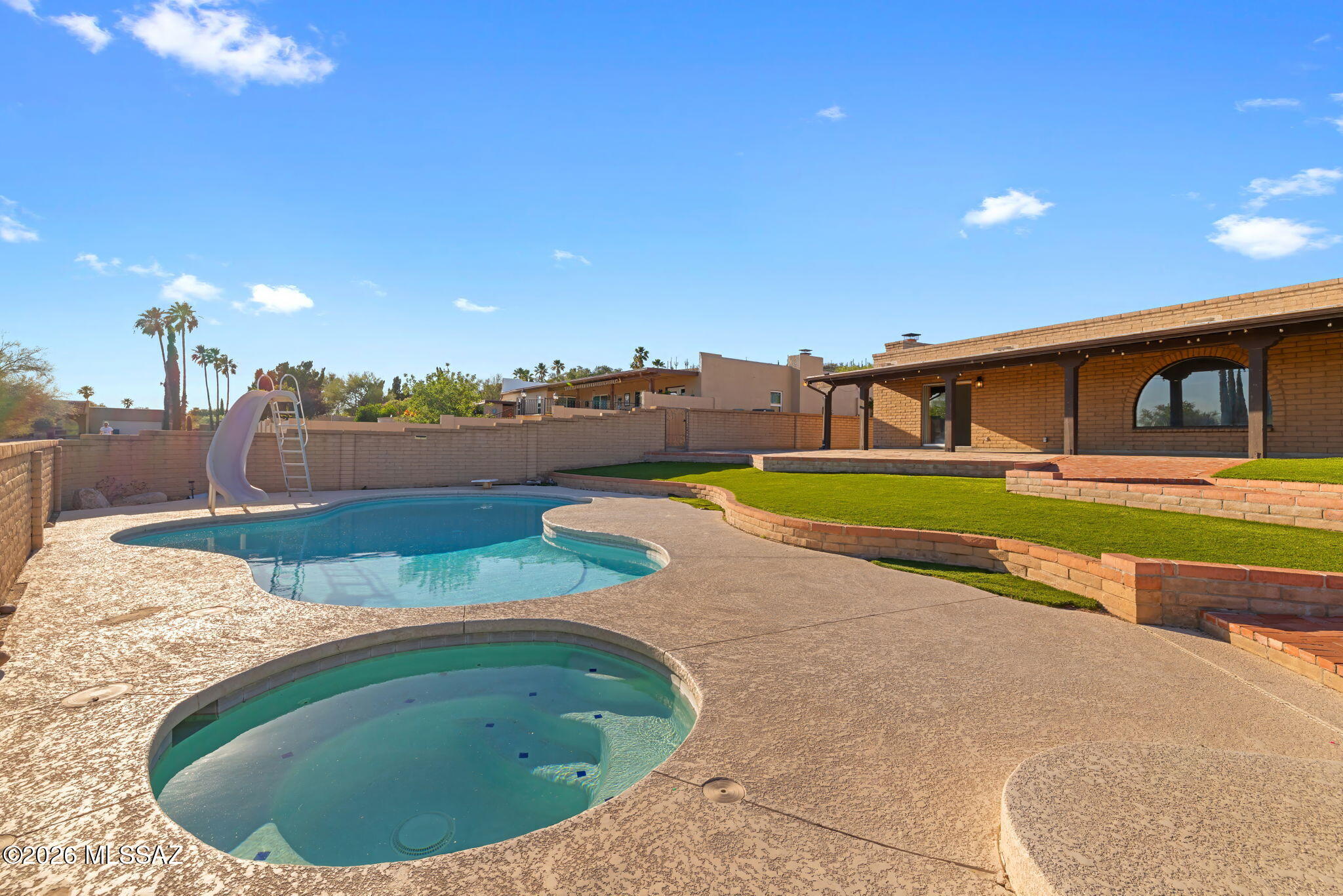 Sabino Vista Knolls (61-135) - Residential
