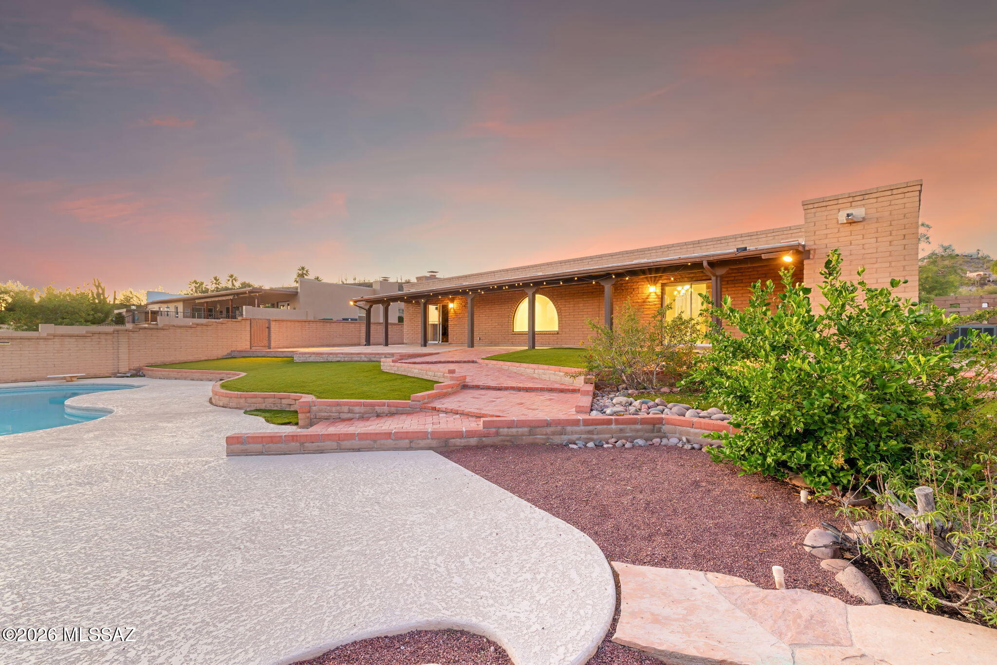 Sabino Vista Knolls (61-135) - Residential