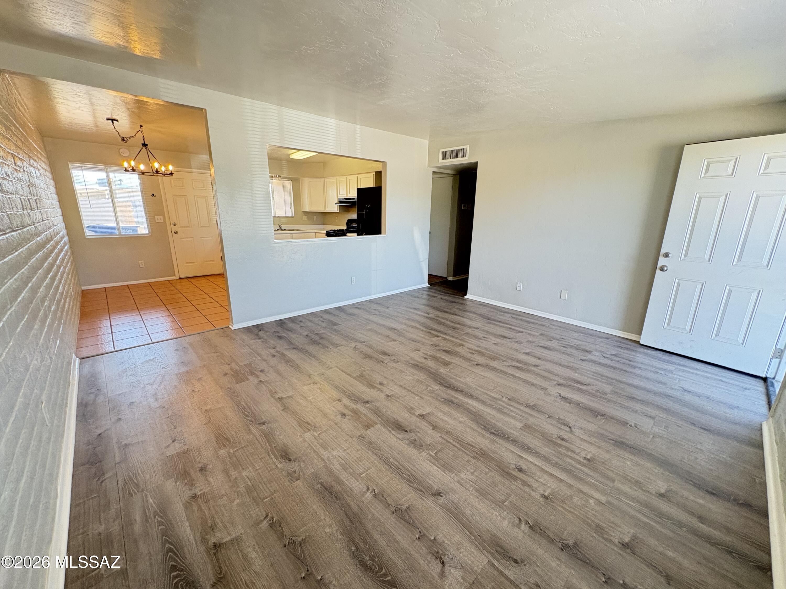 N/A - Residential Lease
