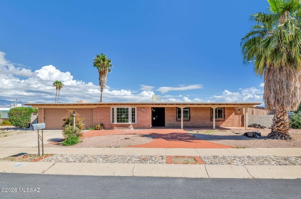611 S STAUNTON DR, TUCSON, AZ 85710 - Image 676cd63f9ea804170a00ef9dca03f0d2/1176851285