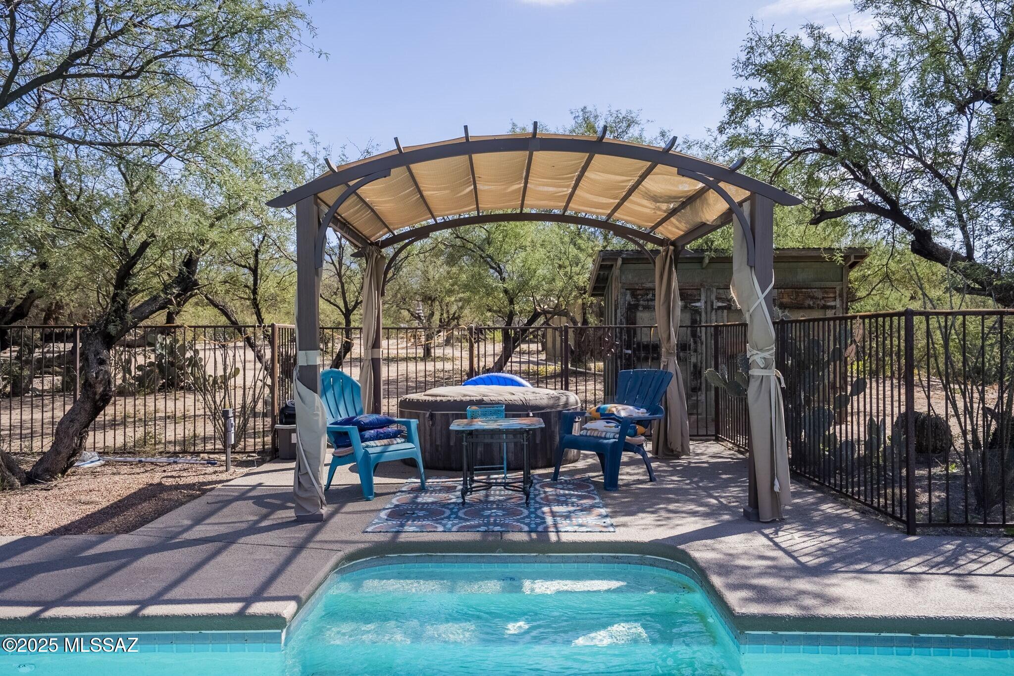 Elephant Head - Residential