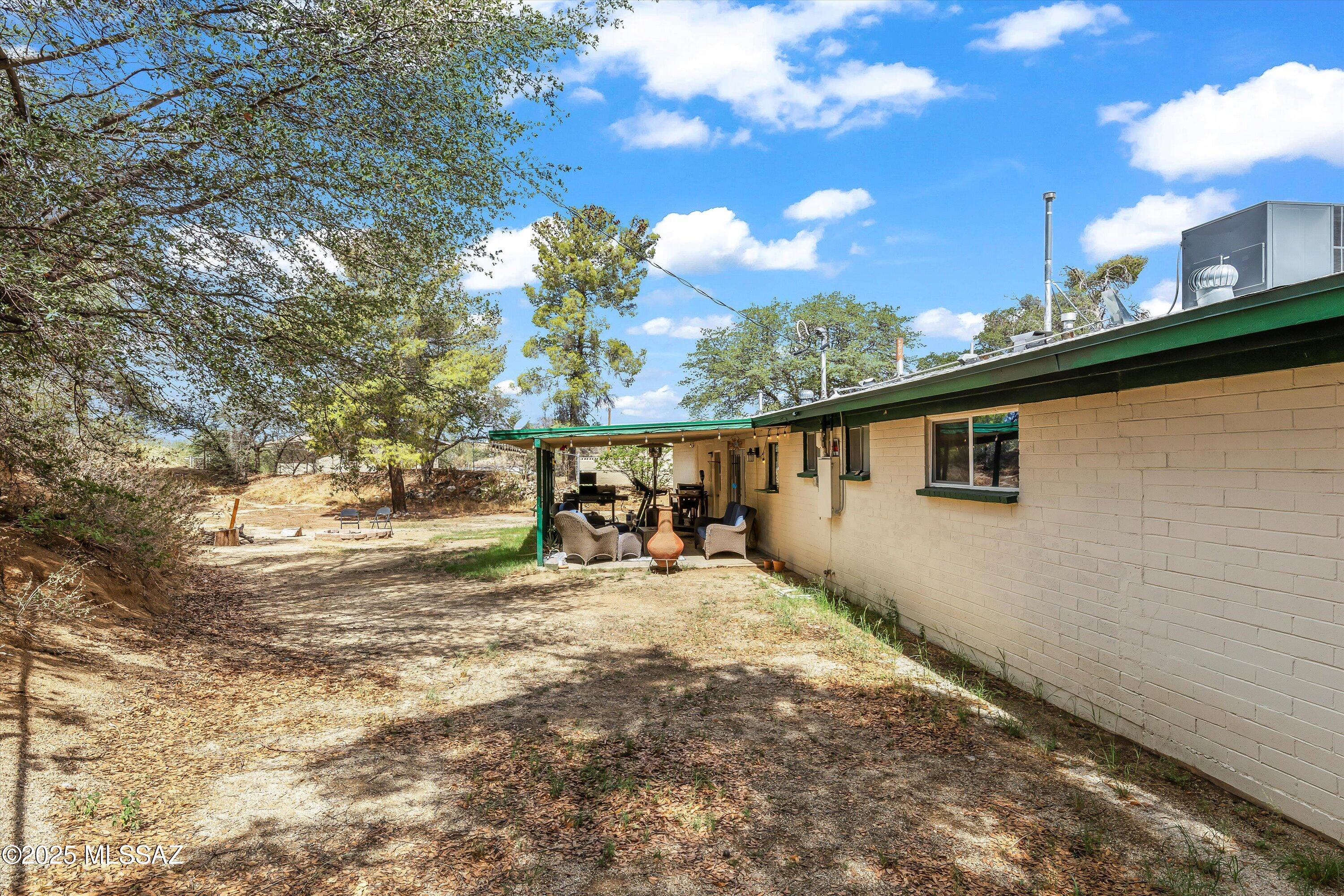 Los Robles Estates - Residential