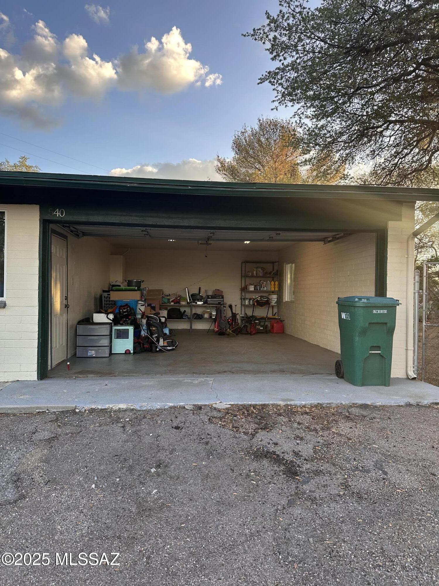 Los Robles Estates - Residential