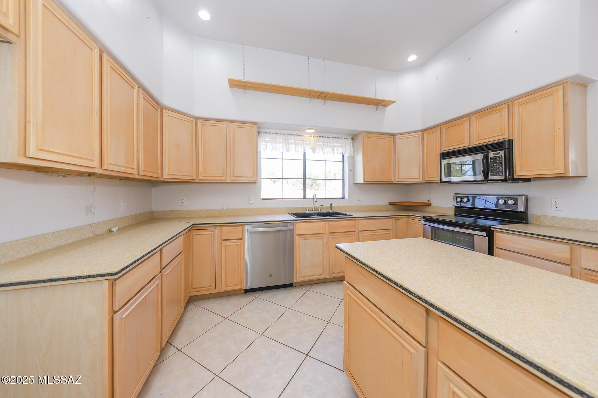 Rincon Ranch Estates NO. 1 - Residential