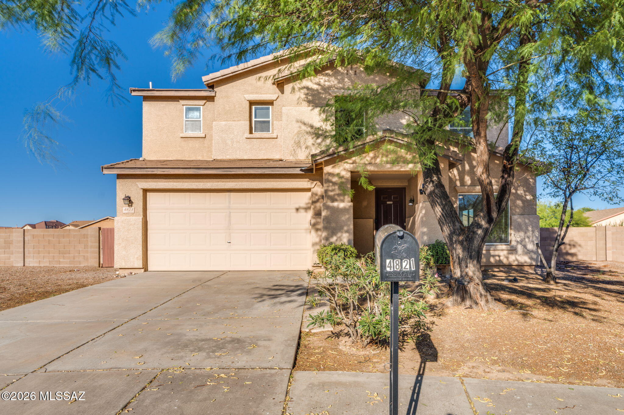 4821 E Twinflower Place