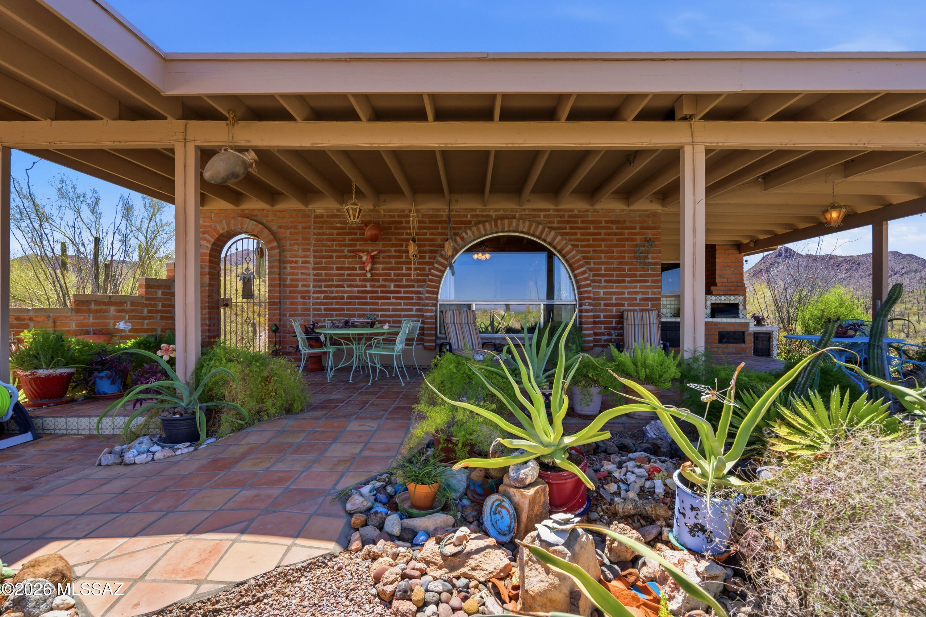 Casas Colina Cabo NO. 2 (31-67) - Residential