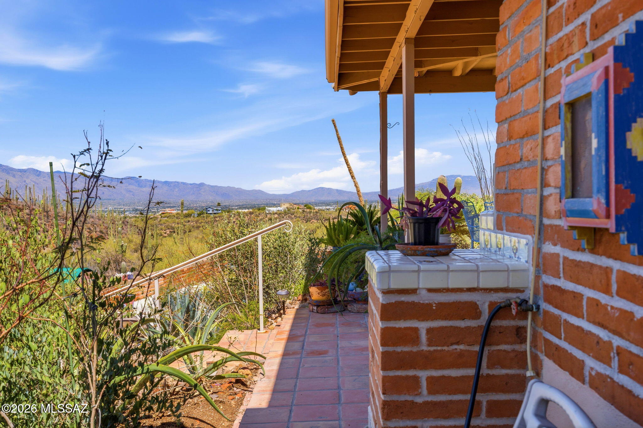 Casas Colina Cabo NO. 2 (31-67) - Residential