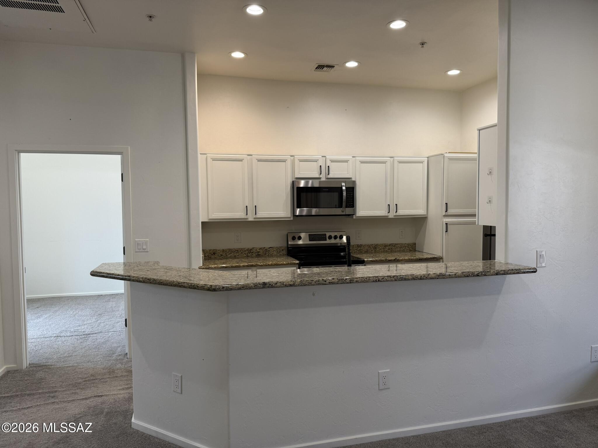 Placita Escondida Bldgs 18-20 Units 1-204 - Residential Lease