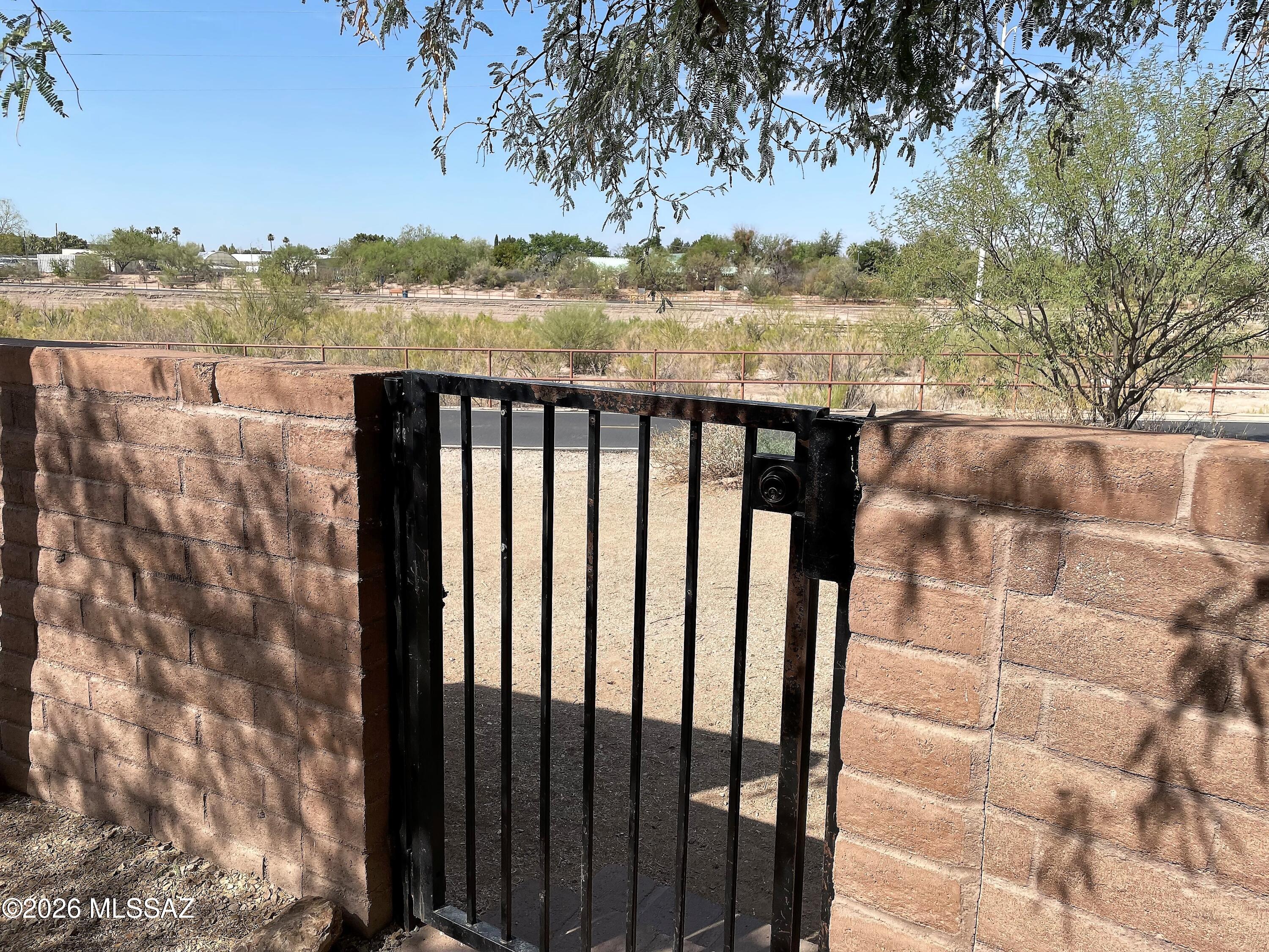 Placita Escondida Bldgs 18-20 Units 1-204 - Residential Lease