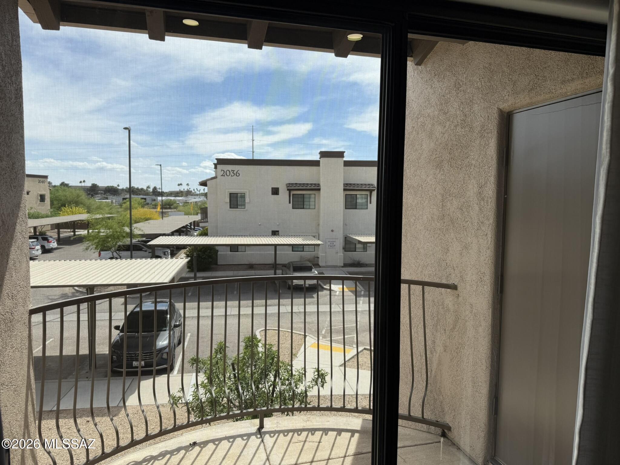 Placita Escondida Bldgs 18-20 Units 1-204 - Residential Lease