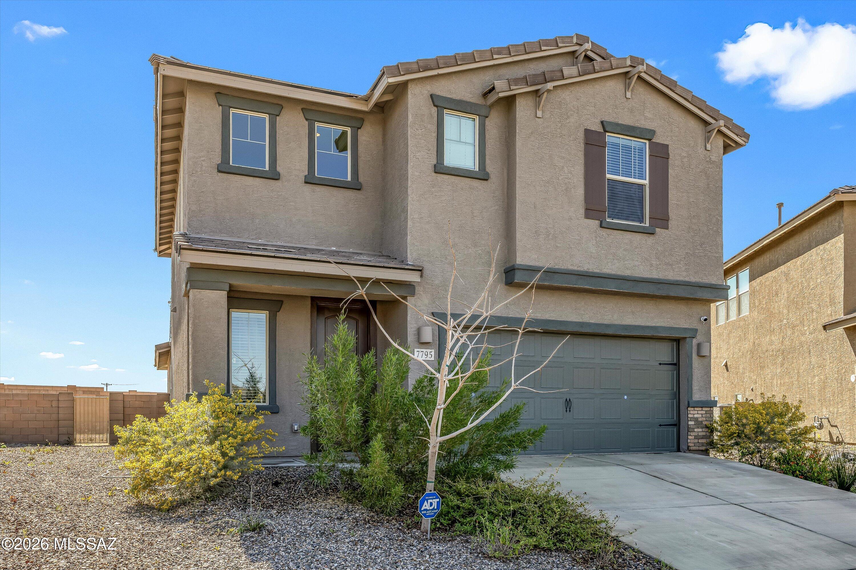 La Estancia De Tucson (1-330) - Residential