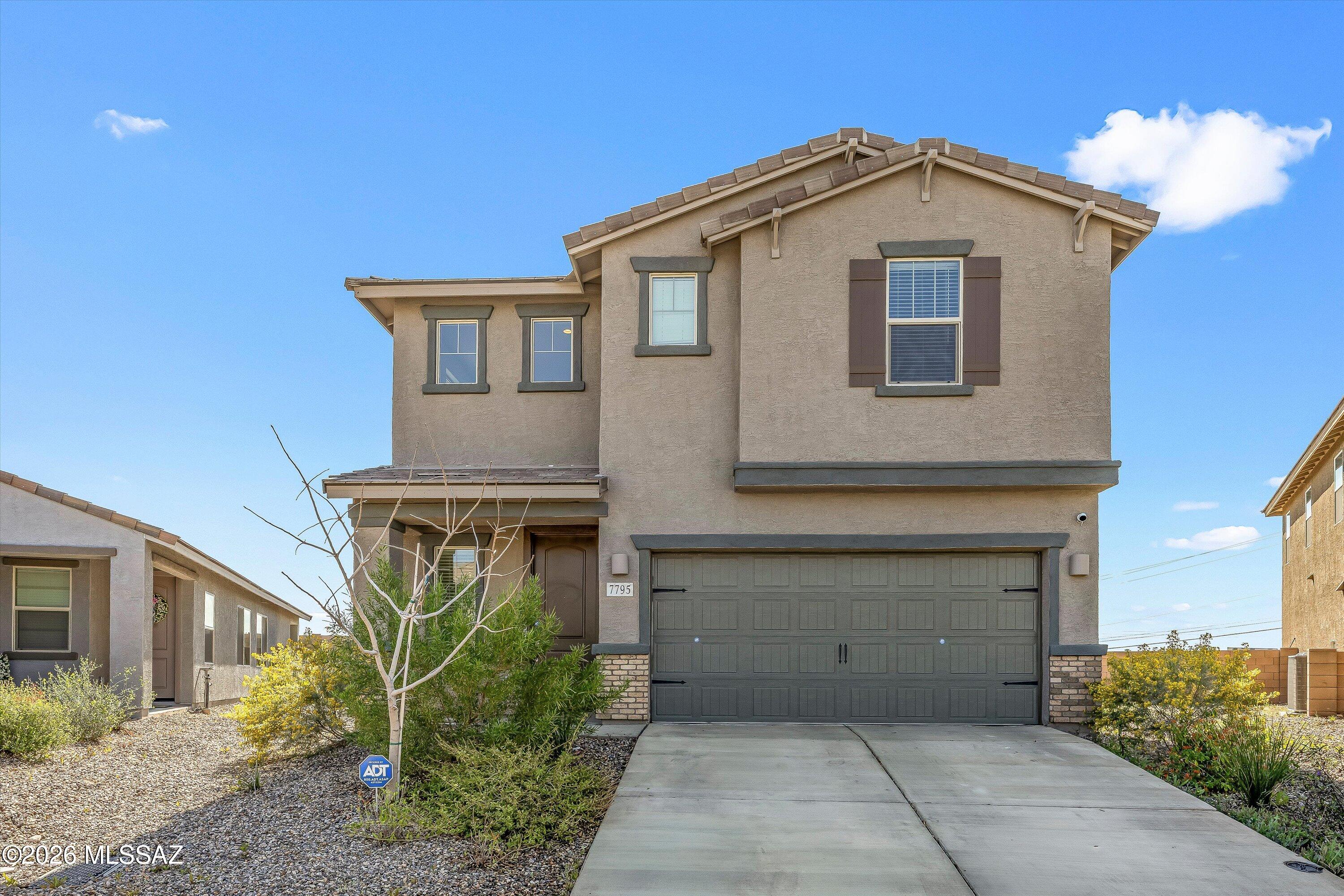 La Estancia De Tucson (1-330) - Residential
