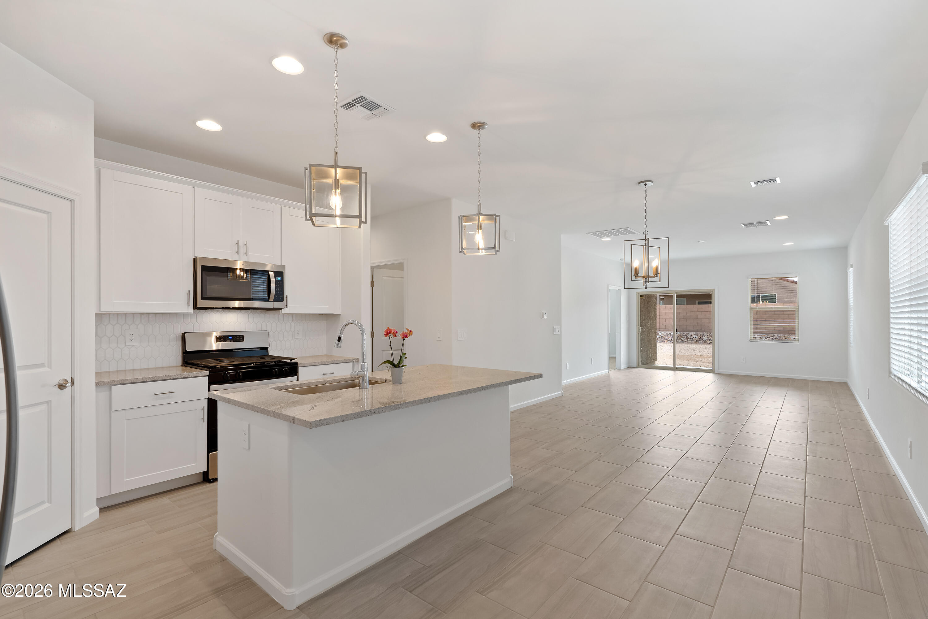 6756 E Paseo Don Octavio