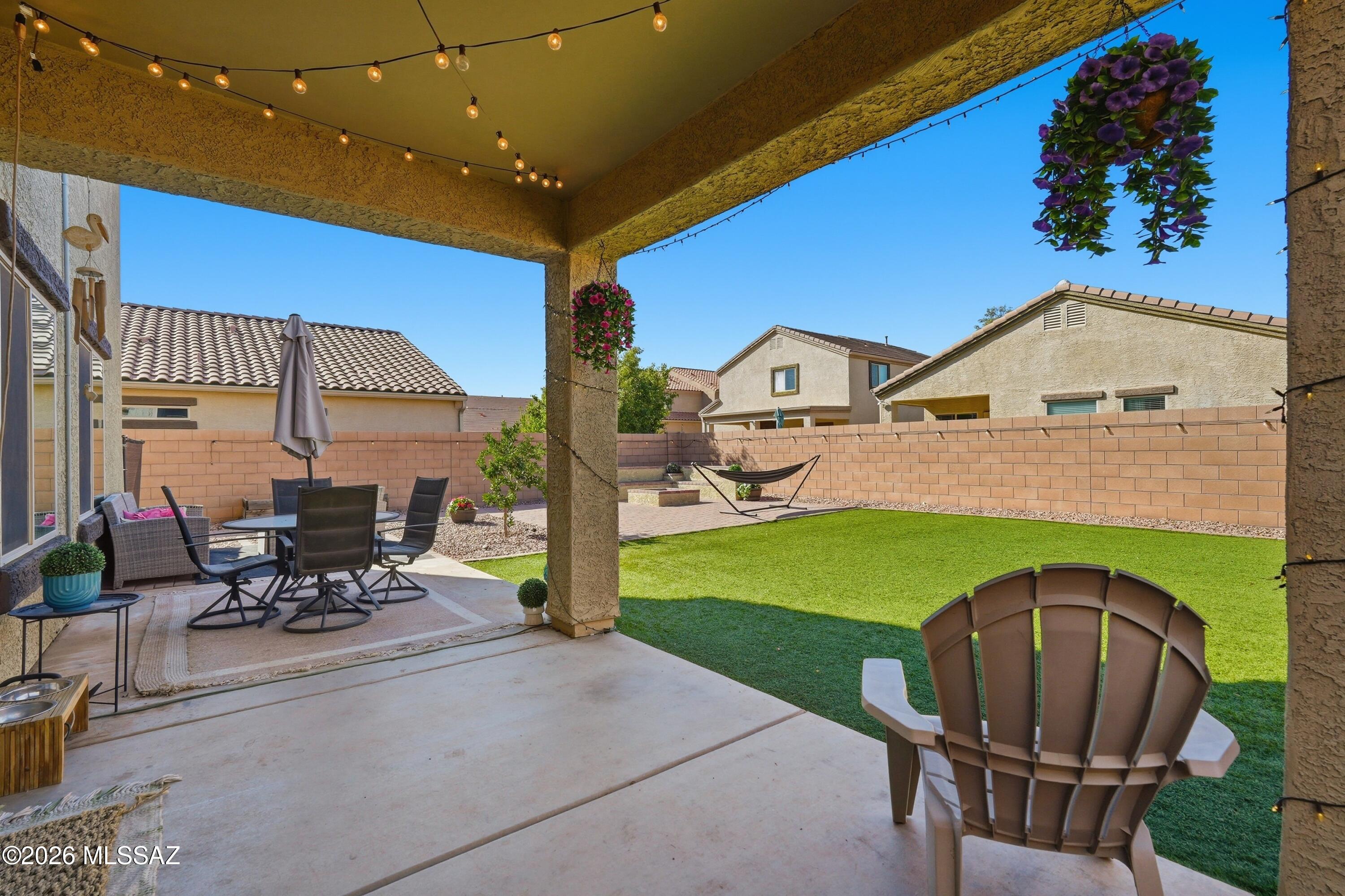 Saguaro Bloom 7B - Residential