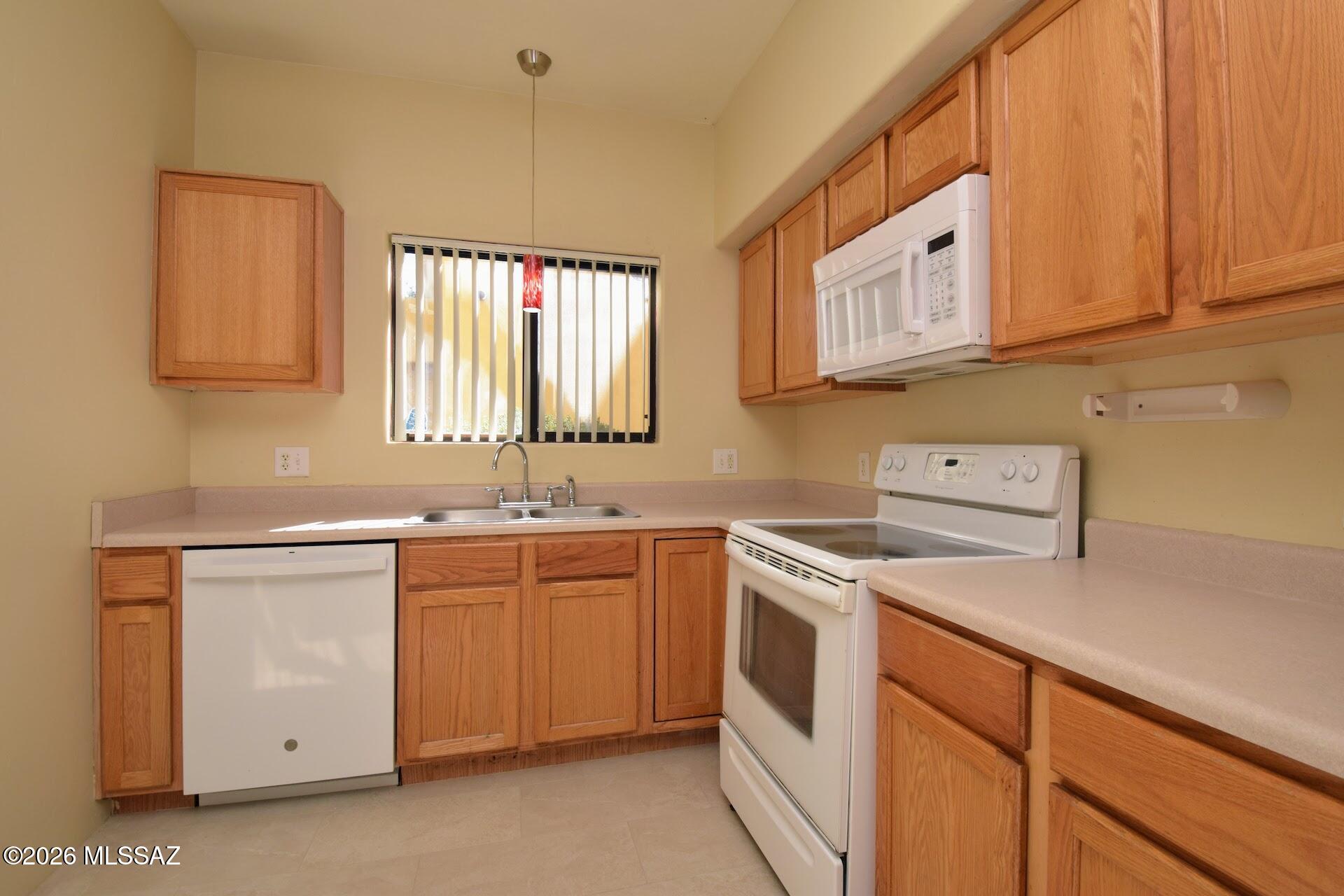 Flowers Condominiums Units 1-16 - Residential Lease