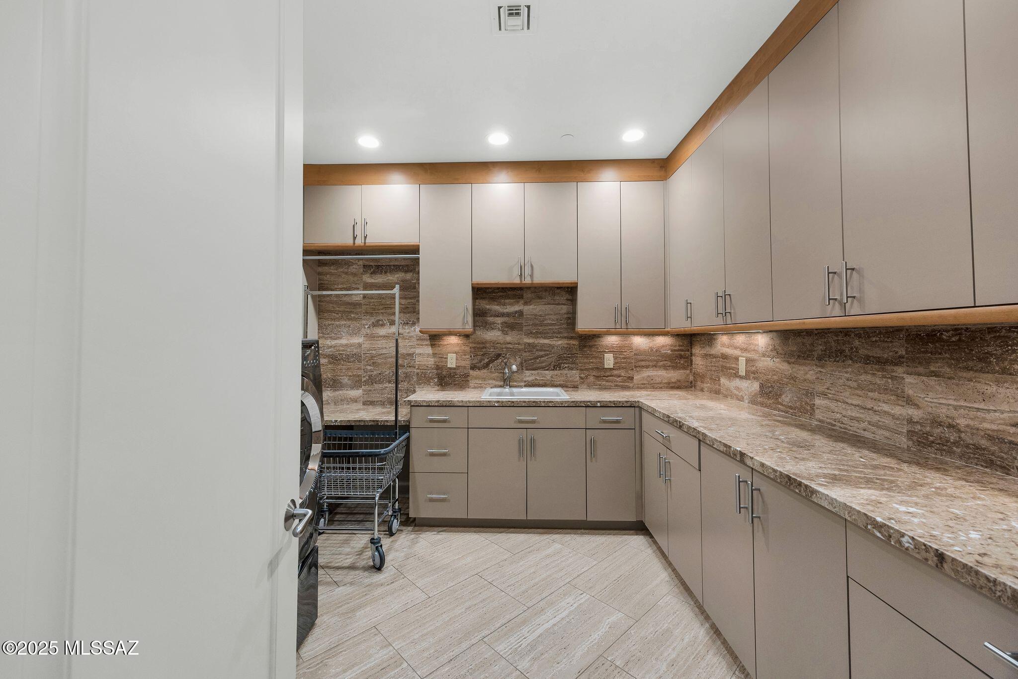 Stone Canyon II - Residential