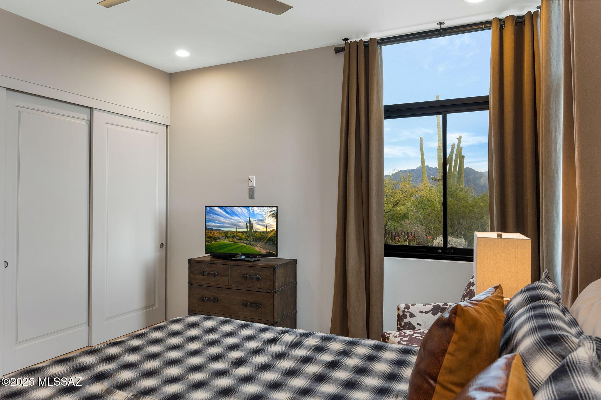 Stone Canyon II - Residential