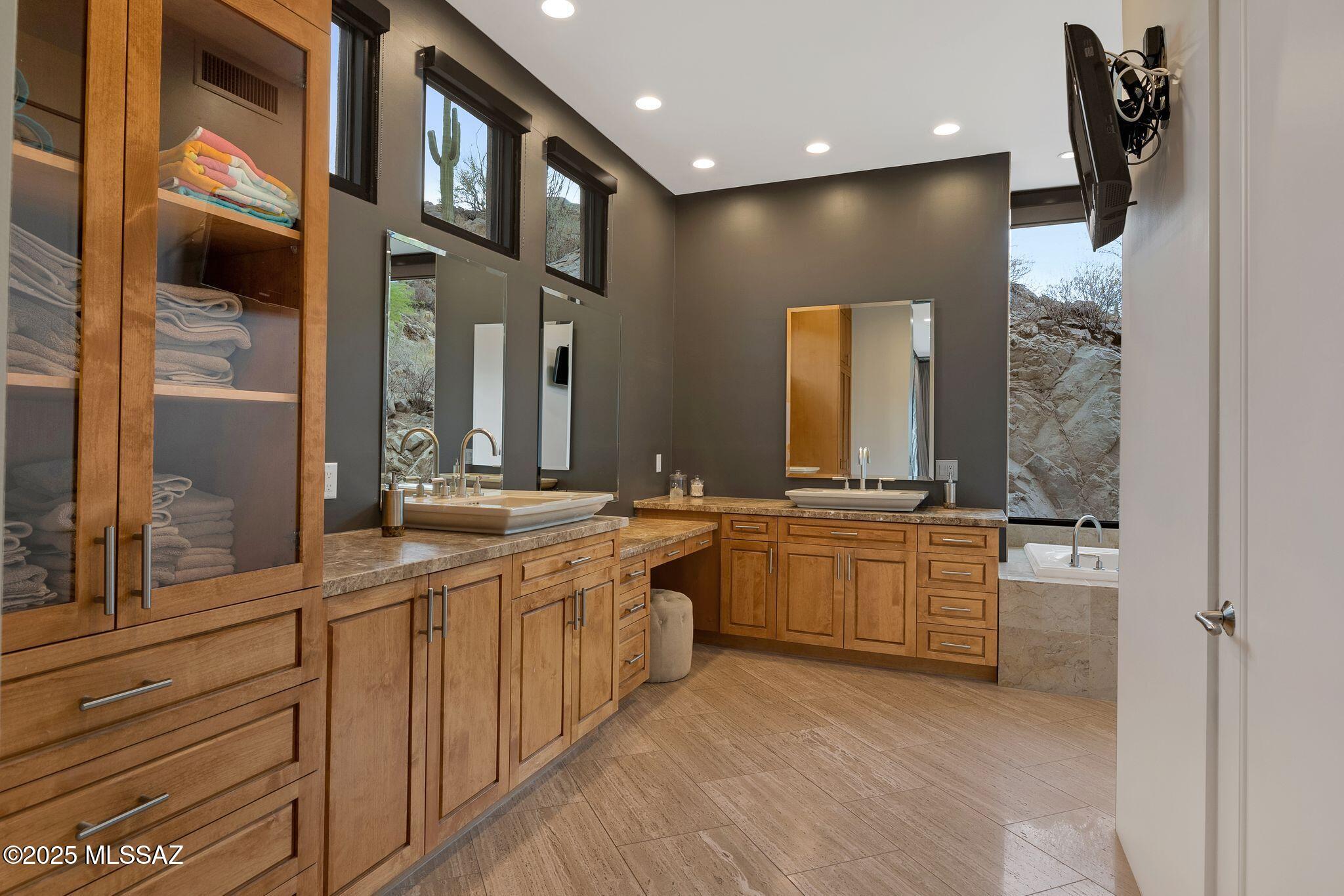 Stone Canyon II - Residential