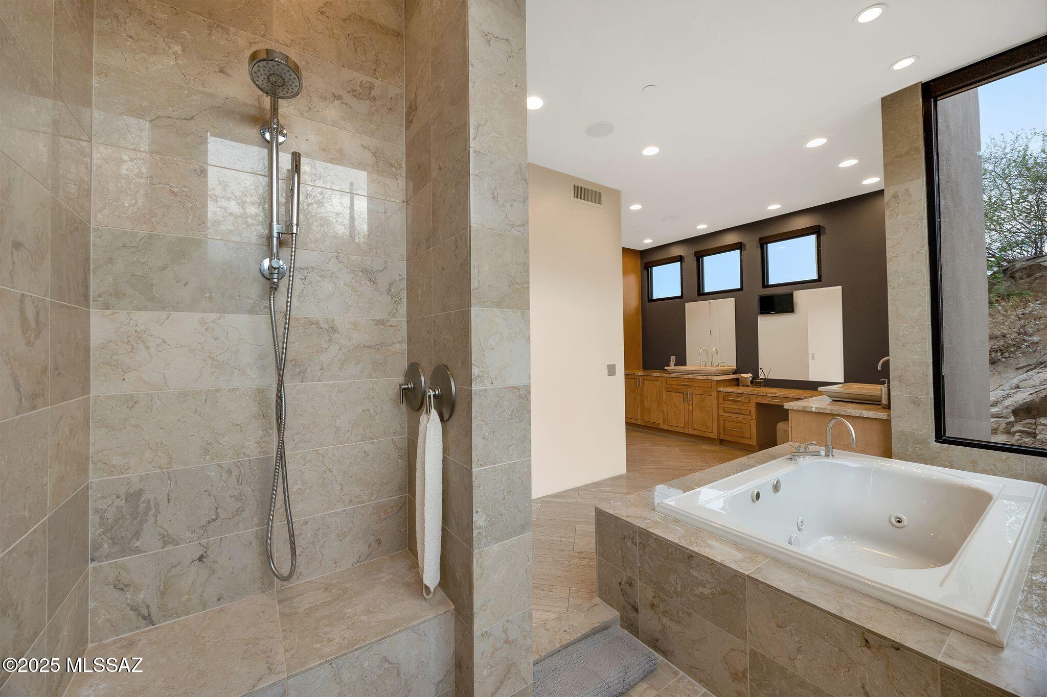 Stone Canyon II - Residential