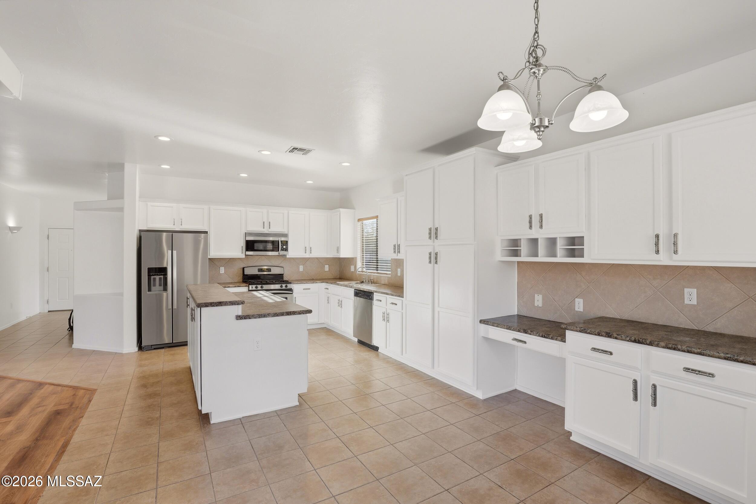 Rancho Del Lago (101-206) - Residential