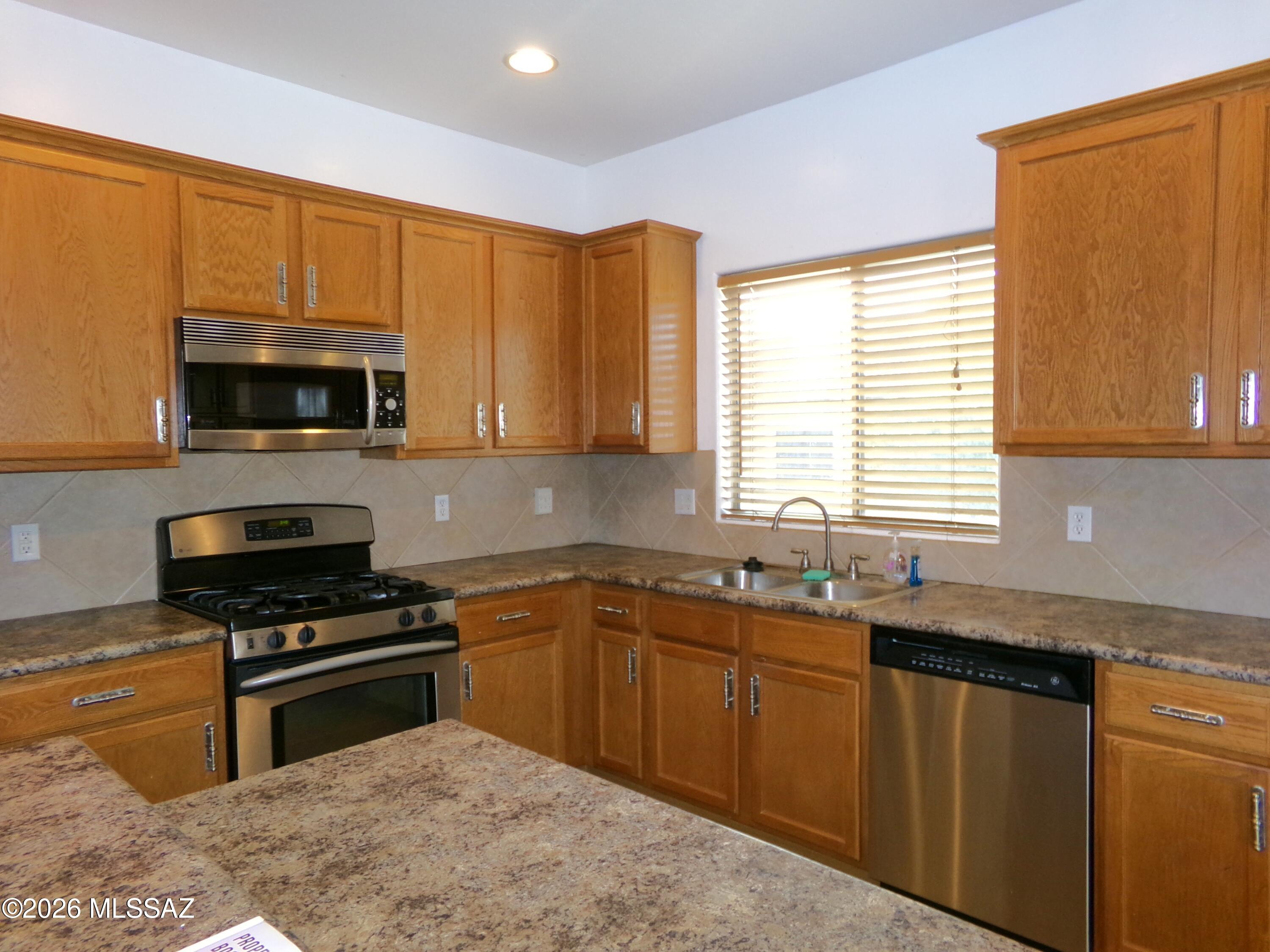 13885 E Camino Costa Teguise