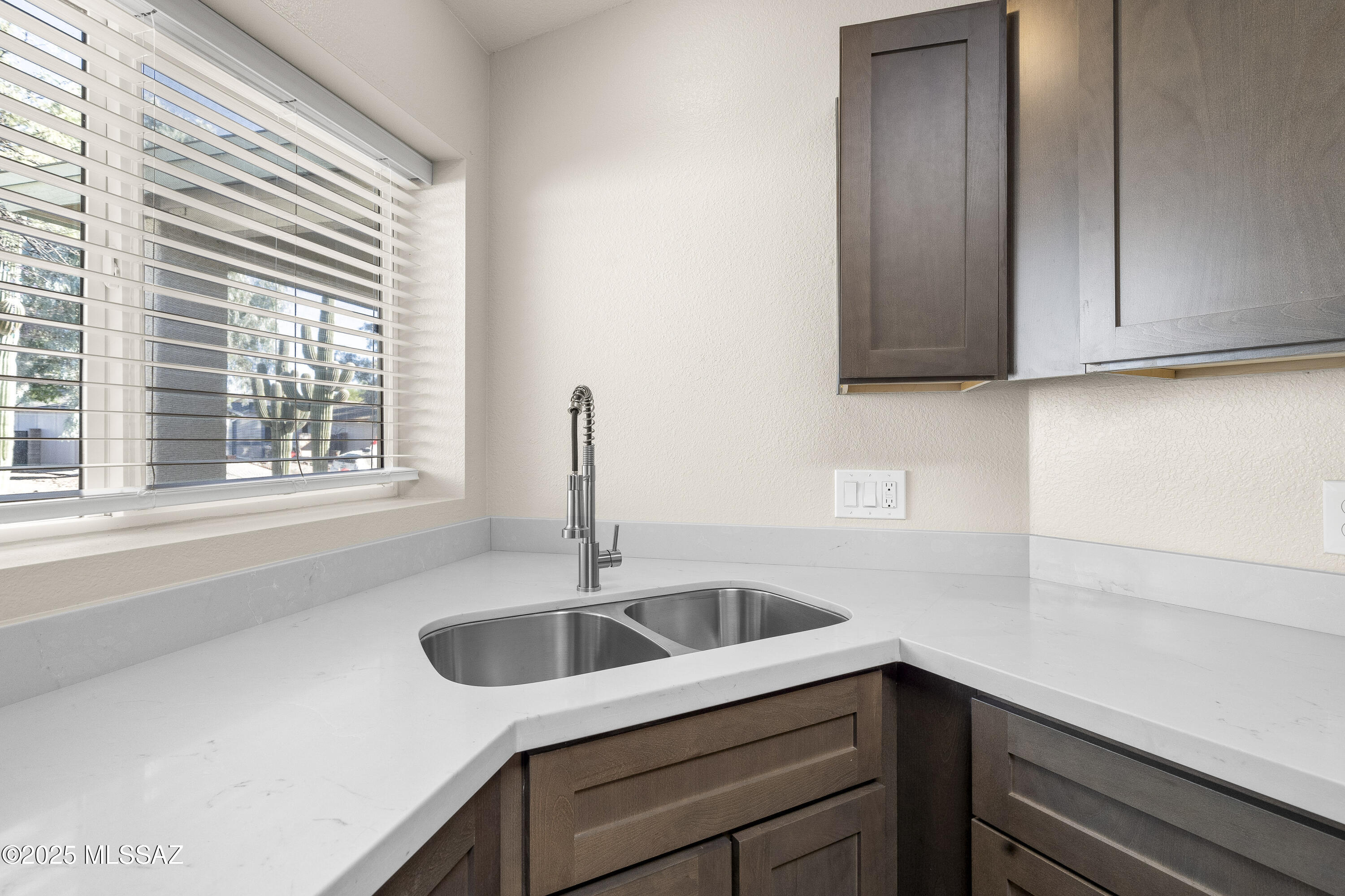 Meadowbrook (273-334, 348-403, 410-532) - Residential