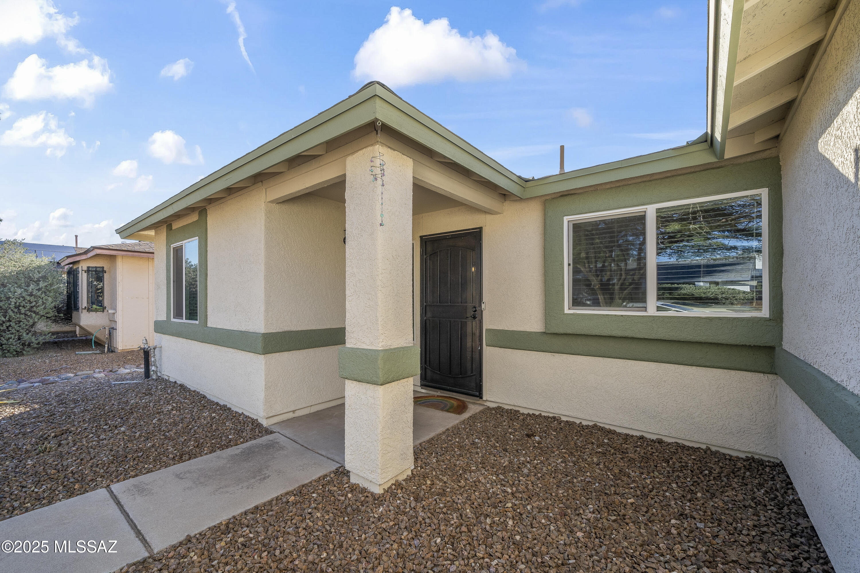 2785 W Grandbrook Street