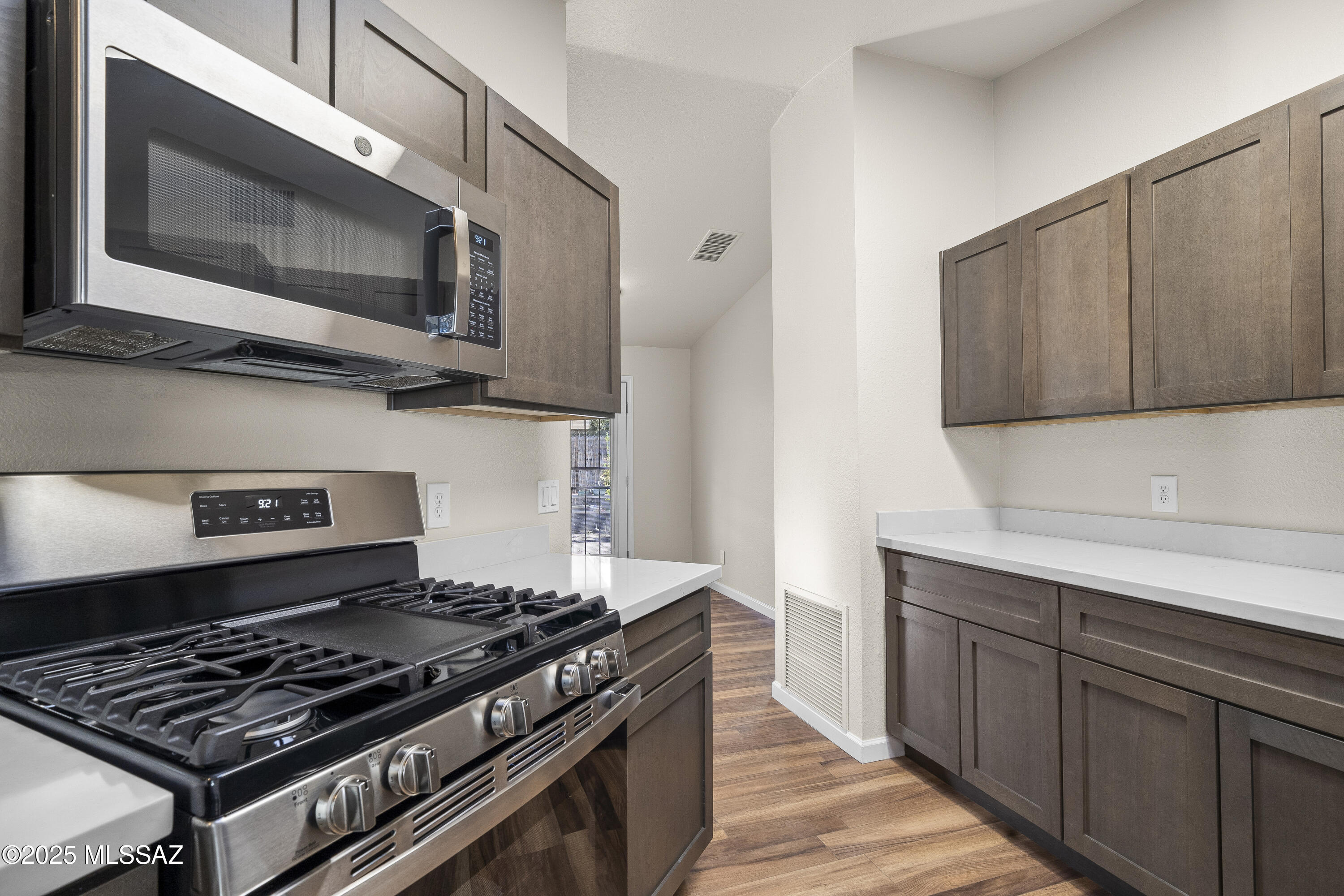 Meadowbrook (273-334, 348-403, 410-532) - Residential