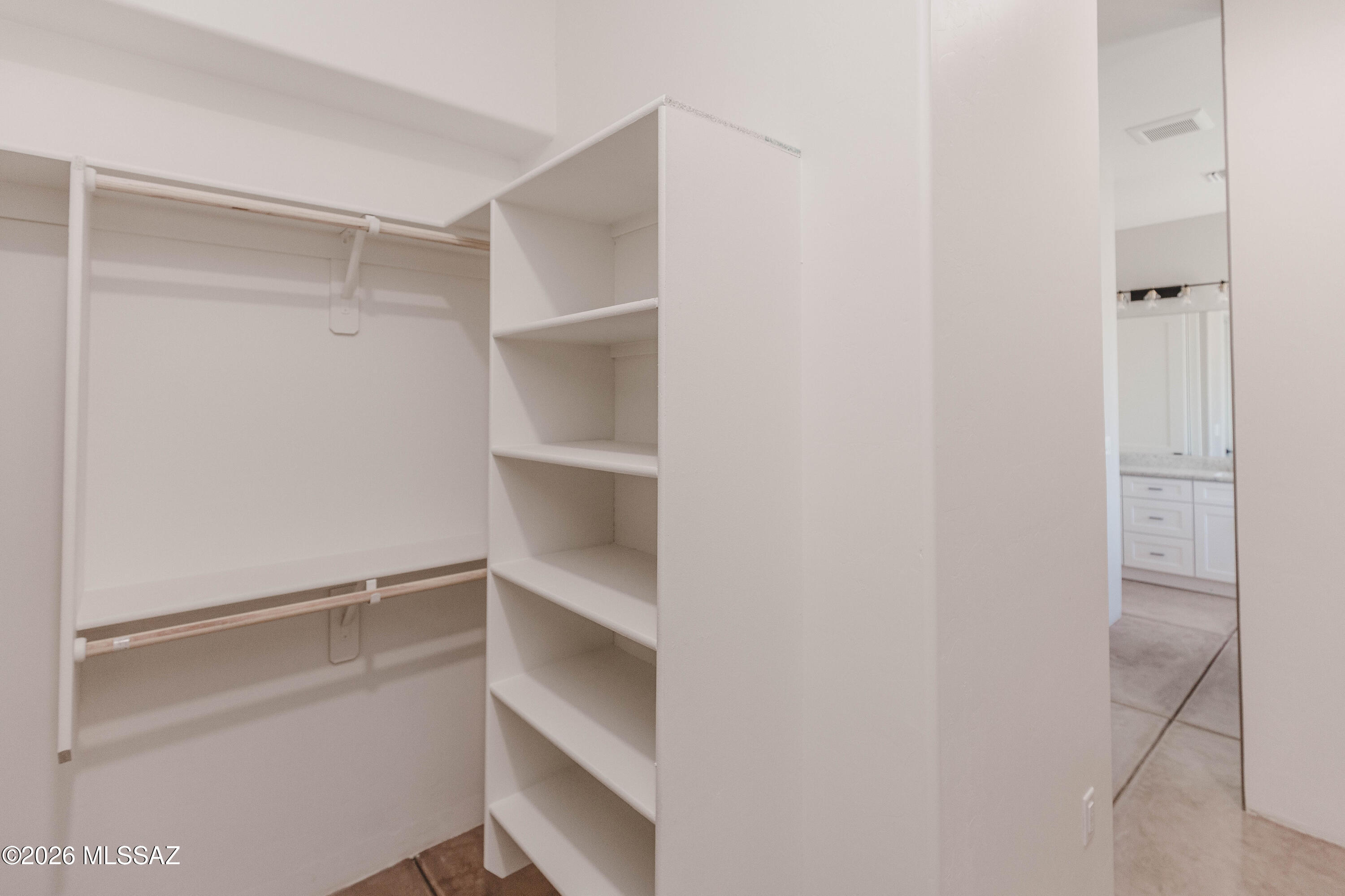 San Domingo  (129-164) - Residential