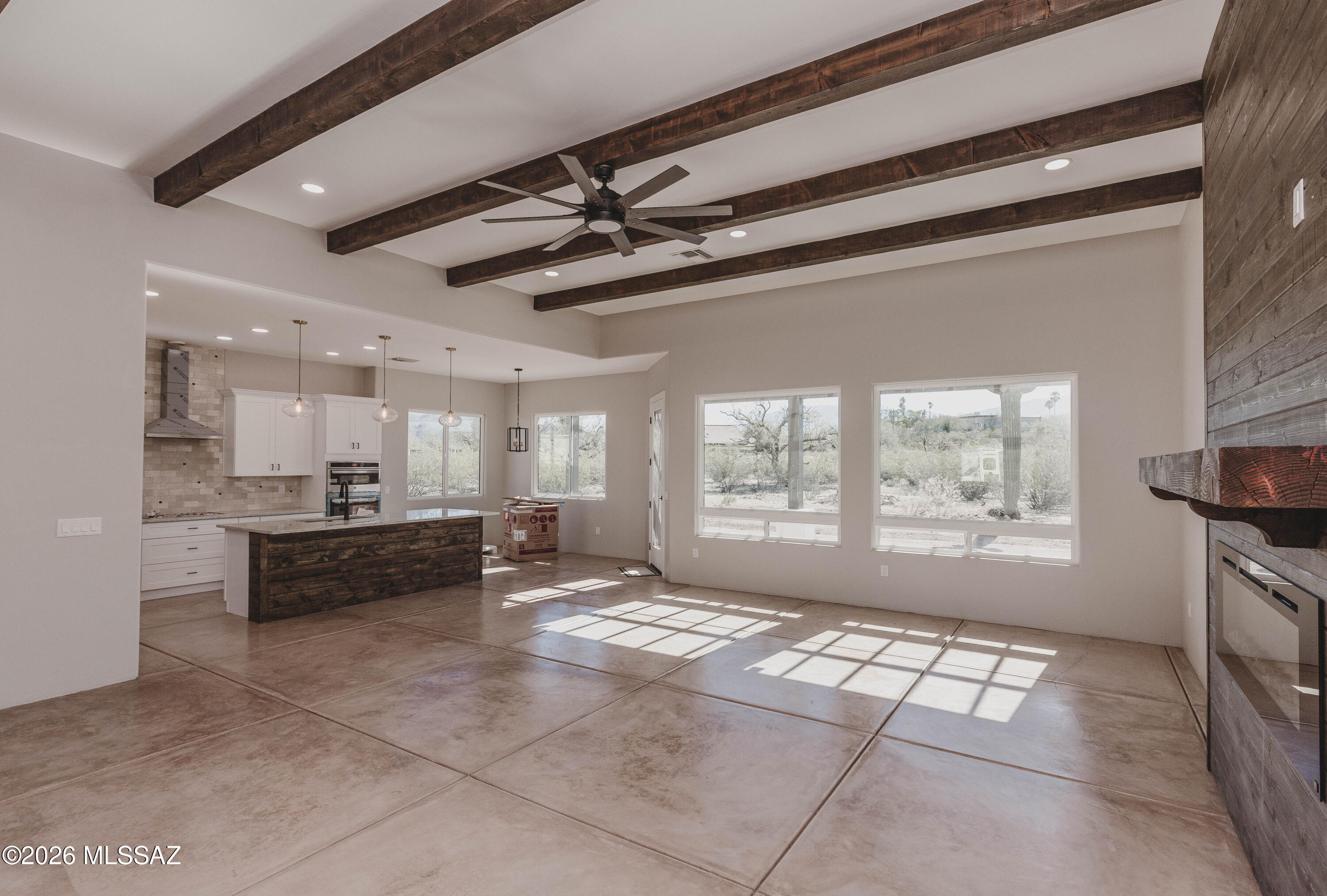 3240 N Bouchard Place