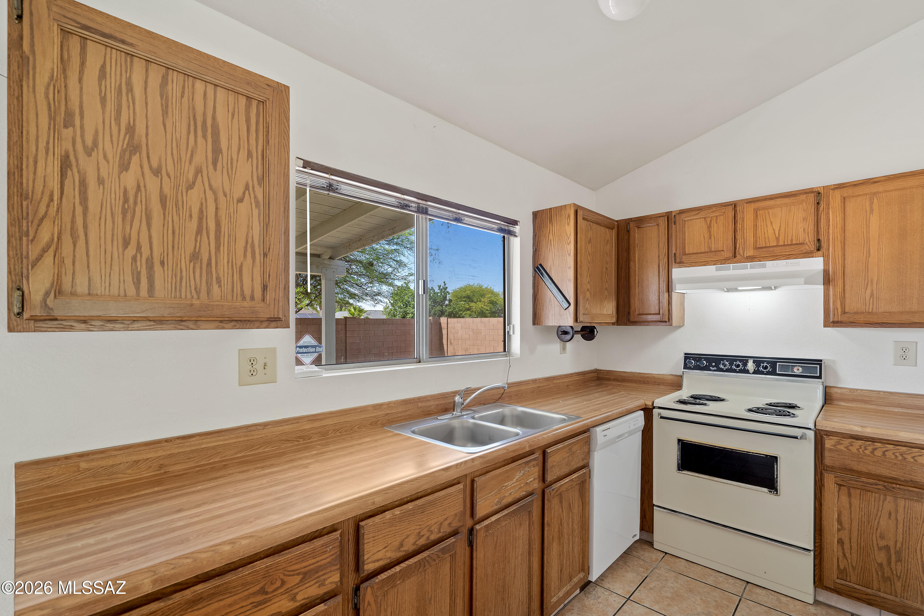 10488 E Overland Ridge