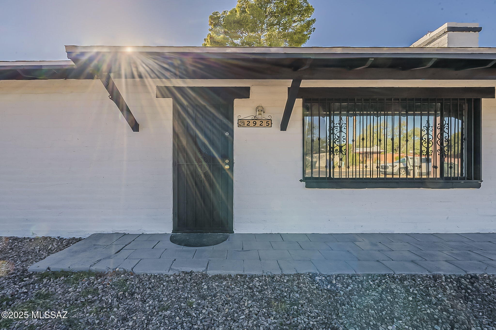 2925 N Dodge Boulevard