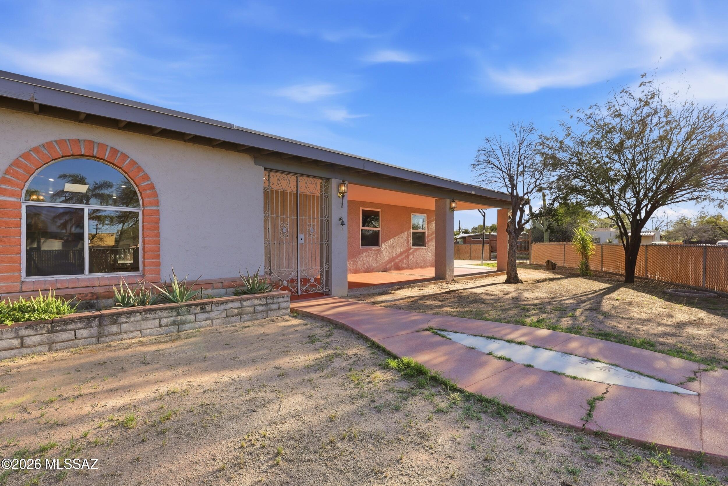 San Gabriel - Residential
