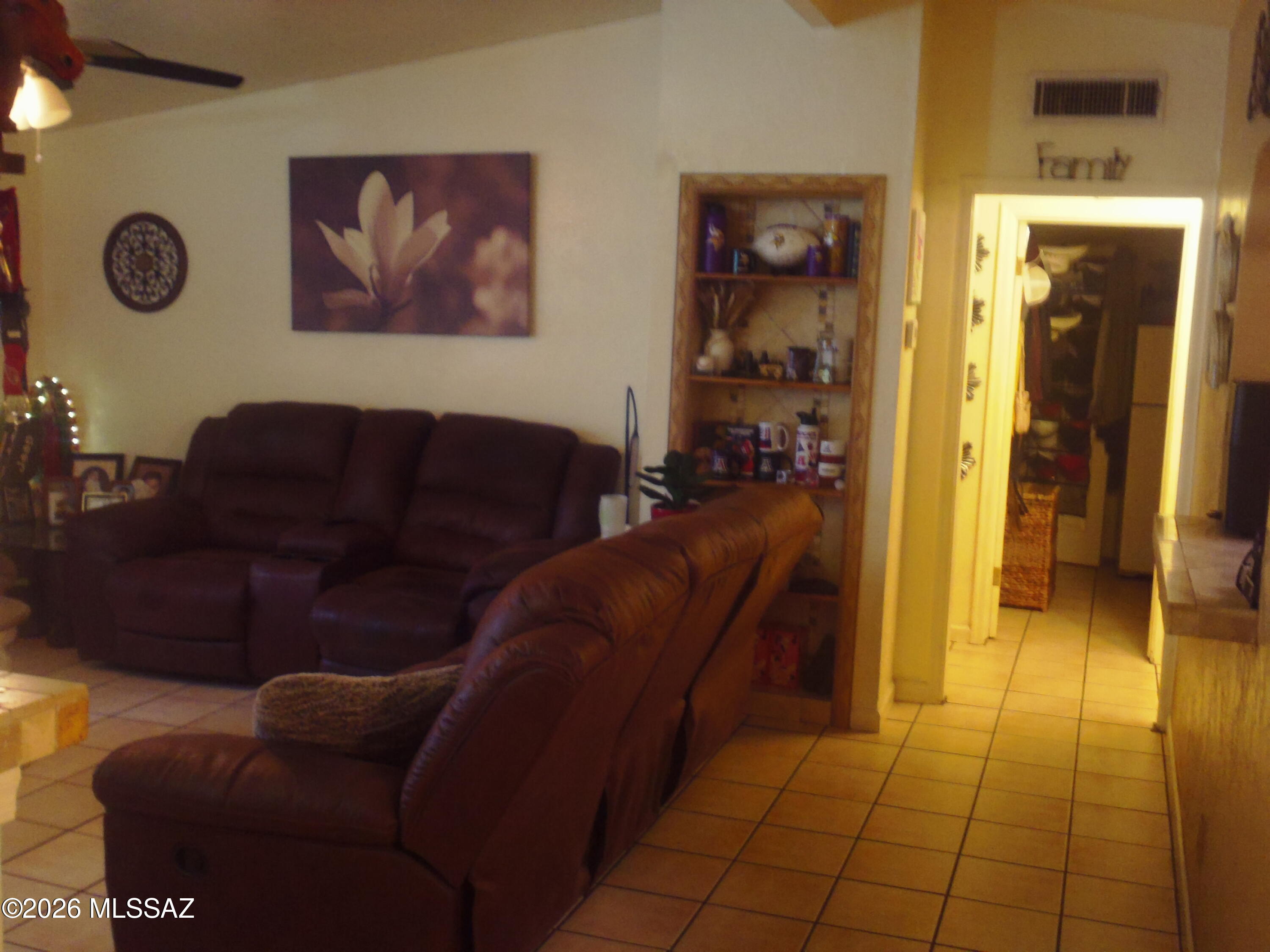 1932 S Campbell Avenue