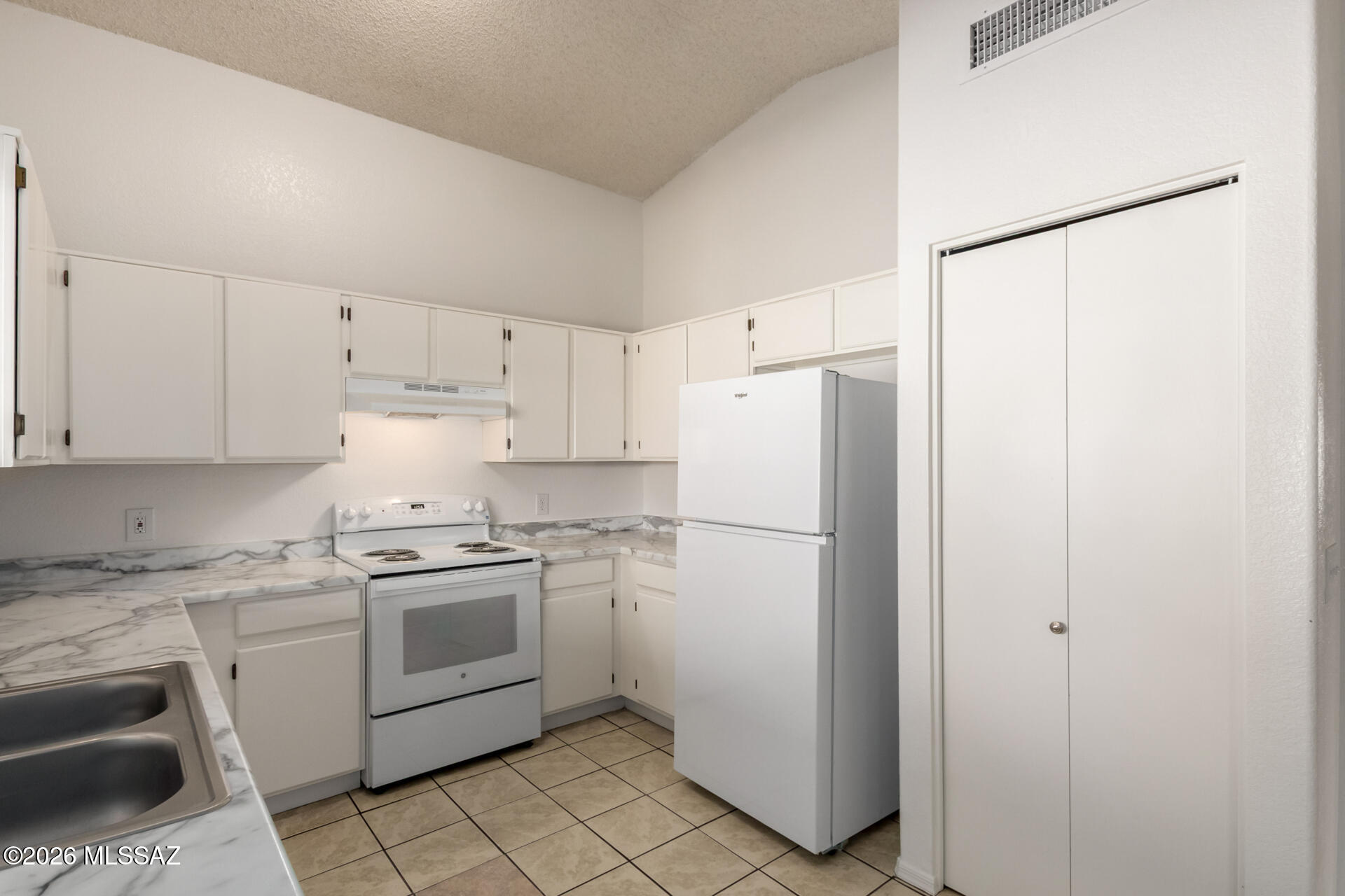 Cambrie At Midvale Park (1-203) - Residential