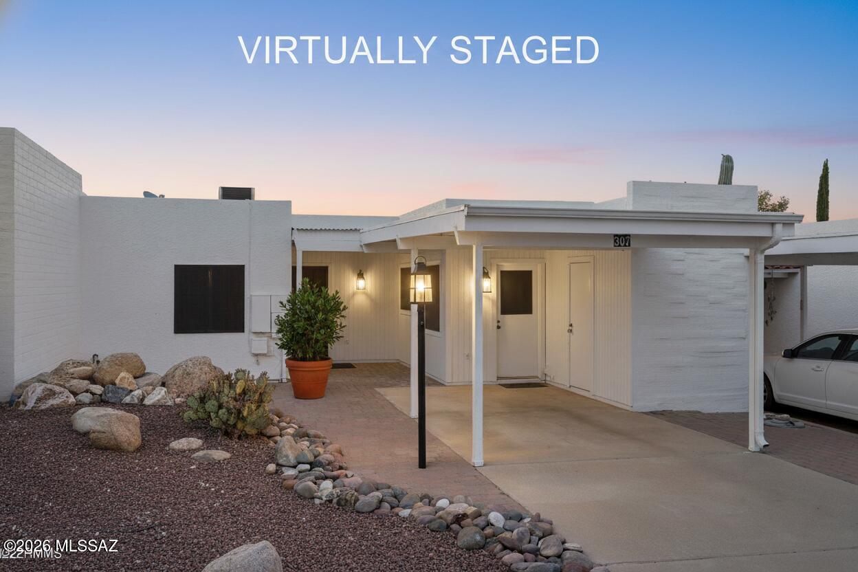 Green Valley Townhouses NO.7 - Residential