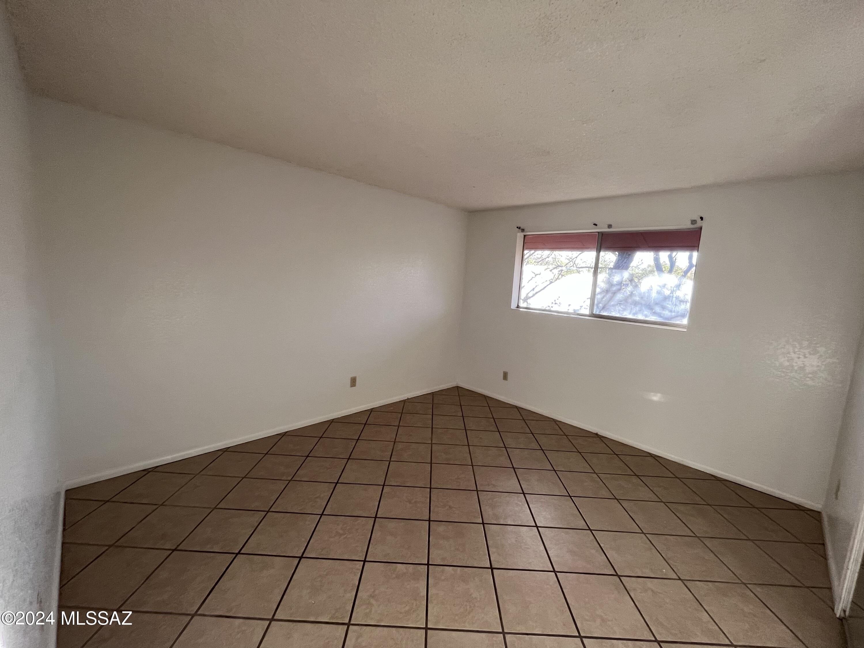 Mills Subdivision (1-14) - Residential Lease